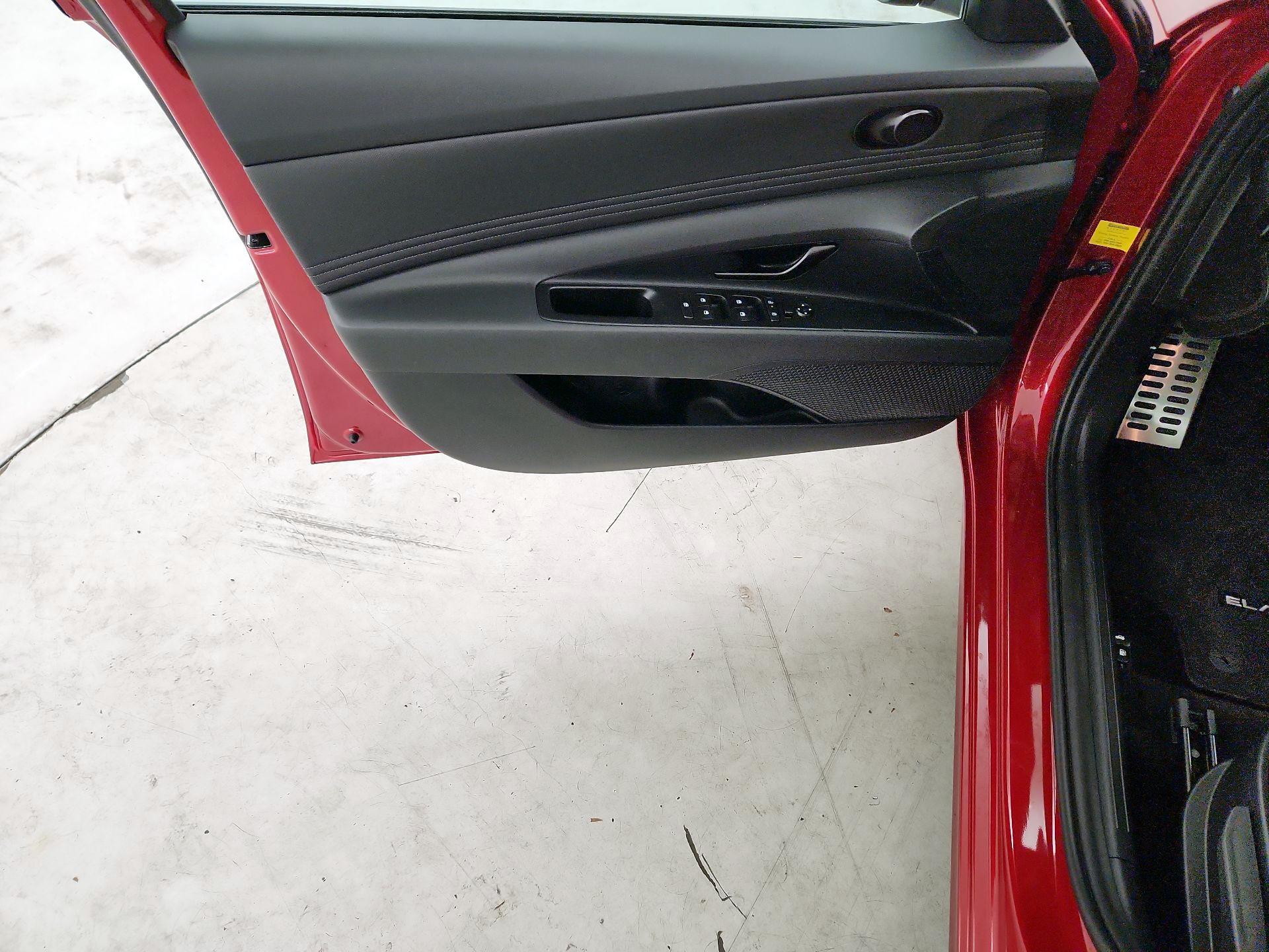 Thumbnail: 2025 Hyundai Elantra - 10