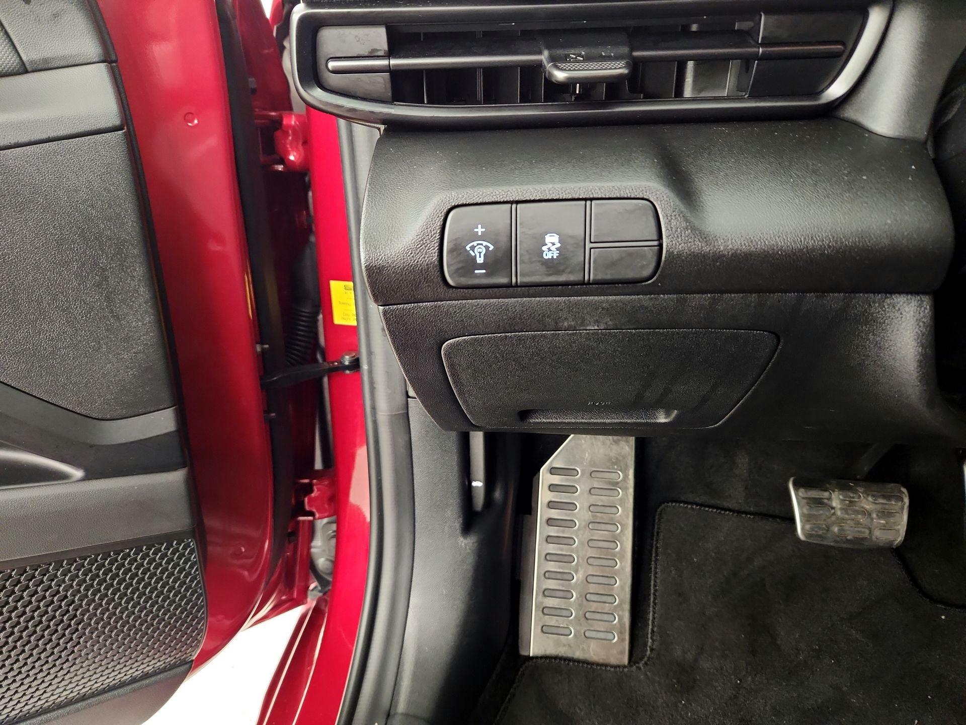 Thumbnail: 2025 Hyundai Elantra - 11