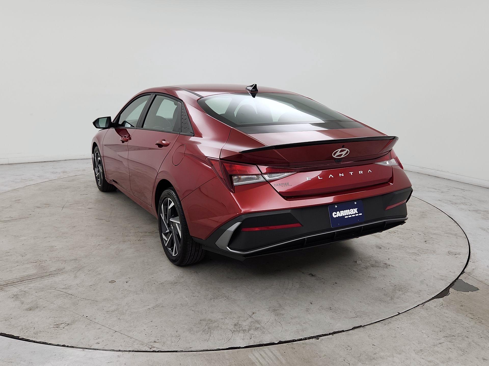 Thumbnail: 2025 Hyundai Elantra - 7