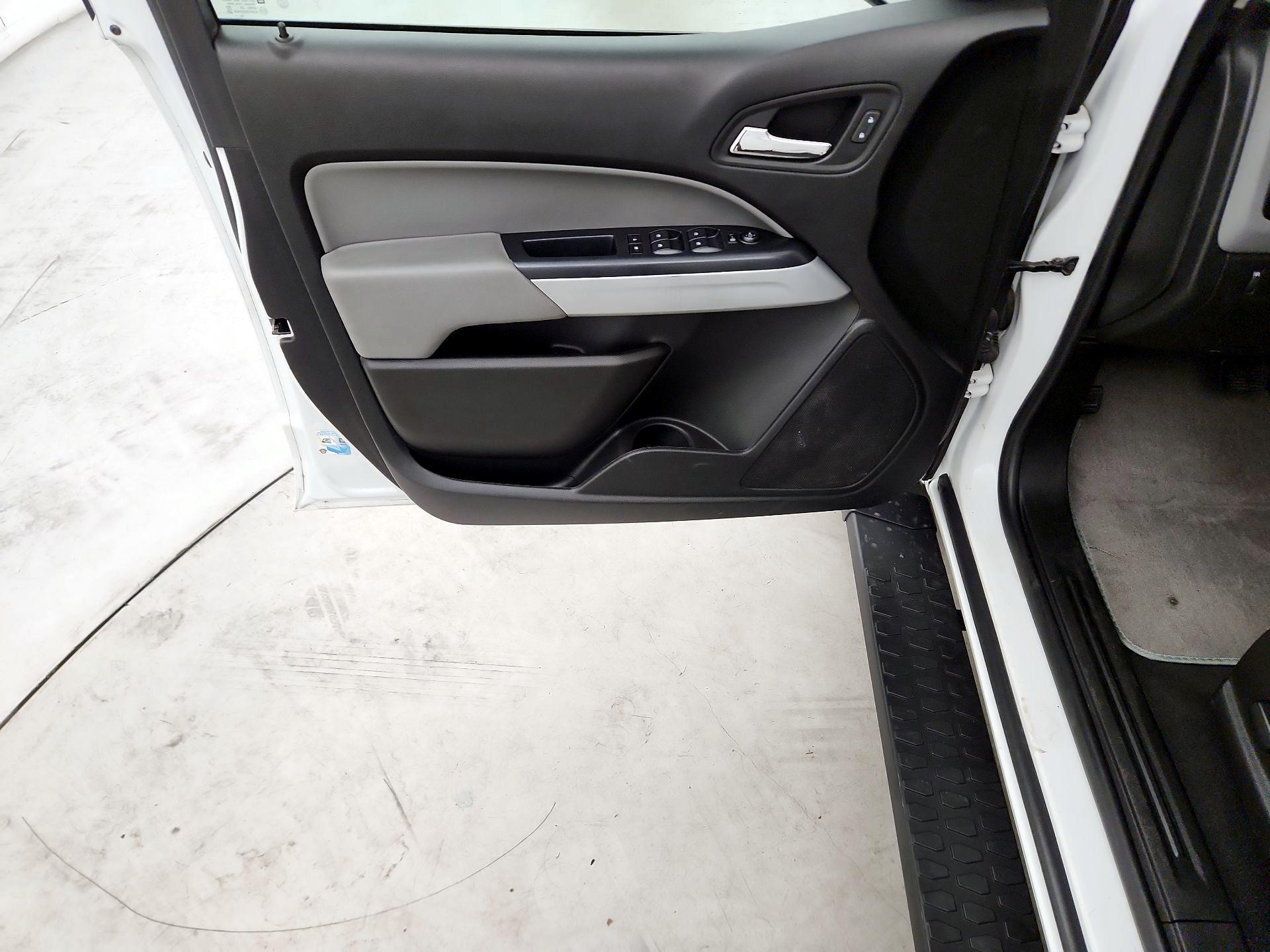 Thumbnail: 2020 Chevrolet Colorado - 10