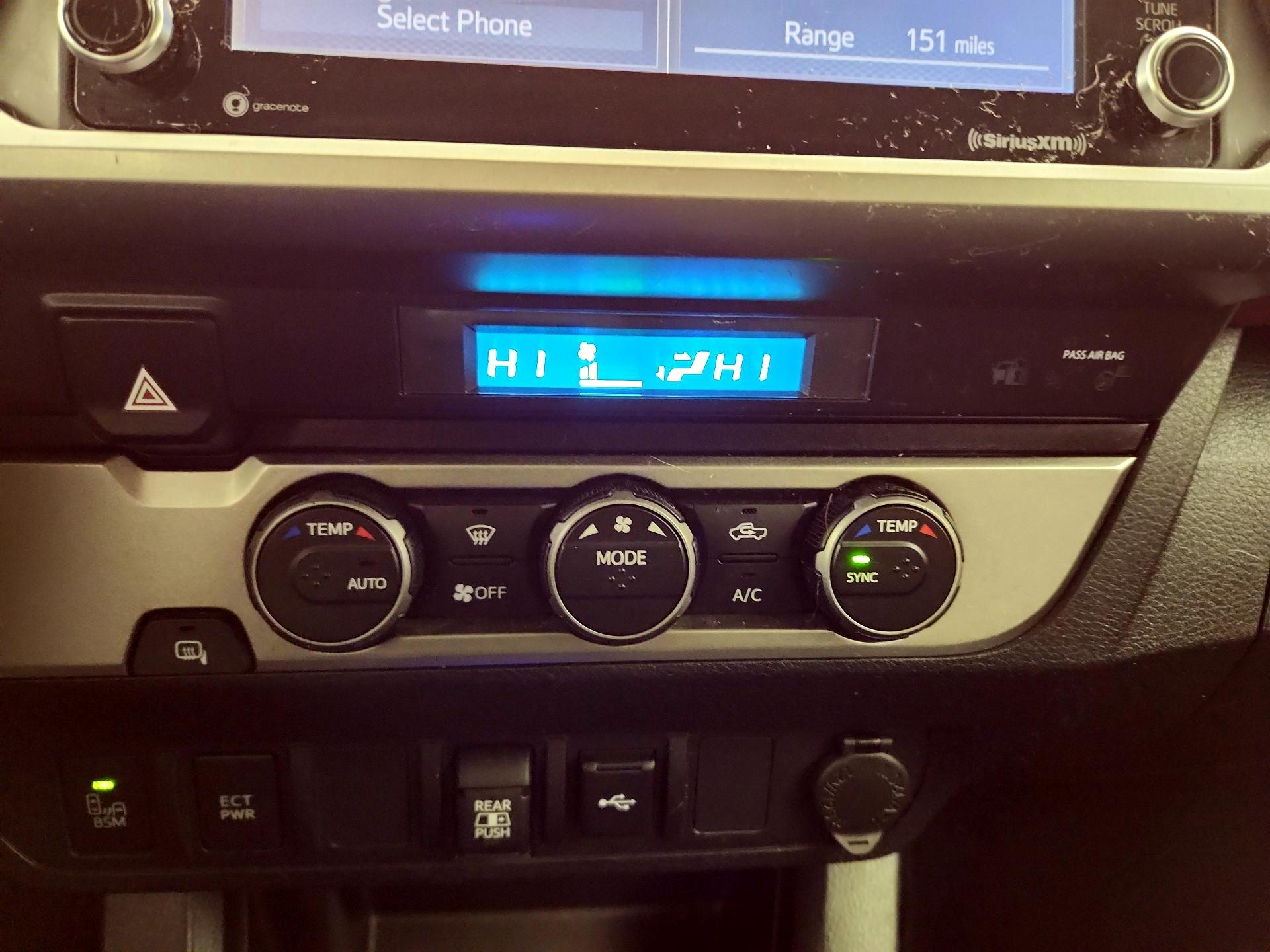 Thumbnail: 2022 Toyota Tacoma - 16