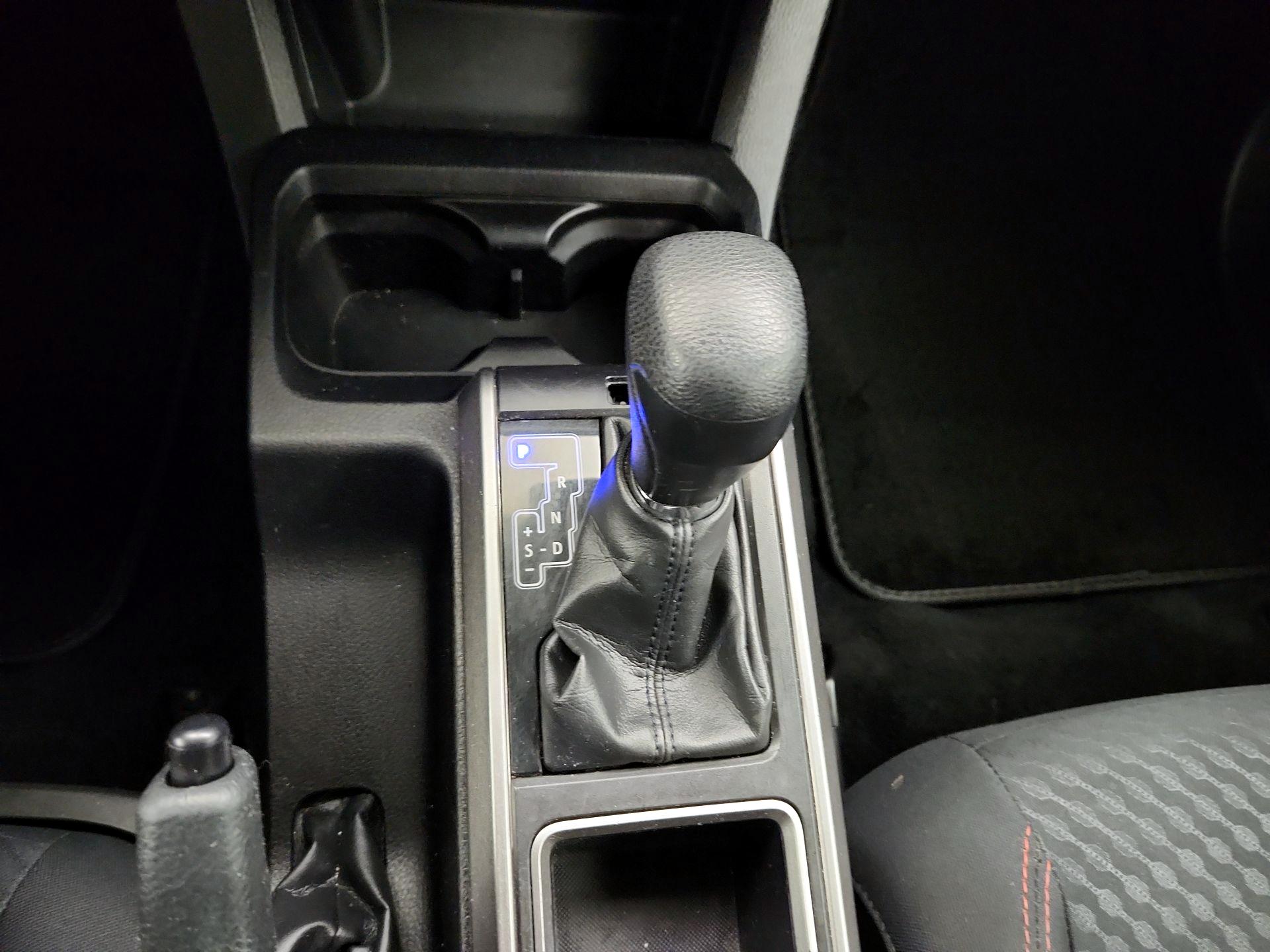 Thumbnail: 2022 Toyota Tacoma - 17