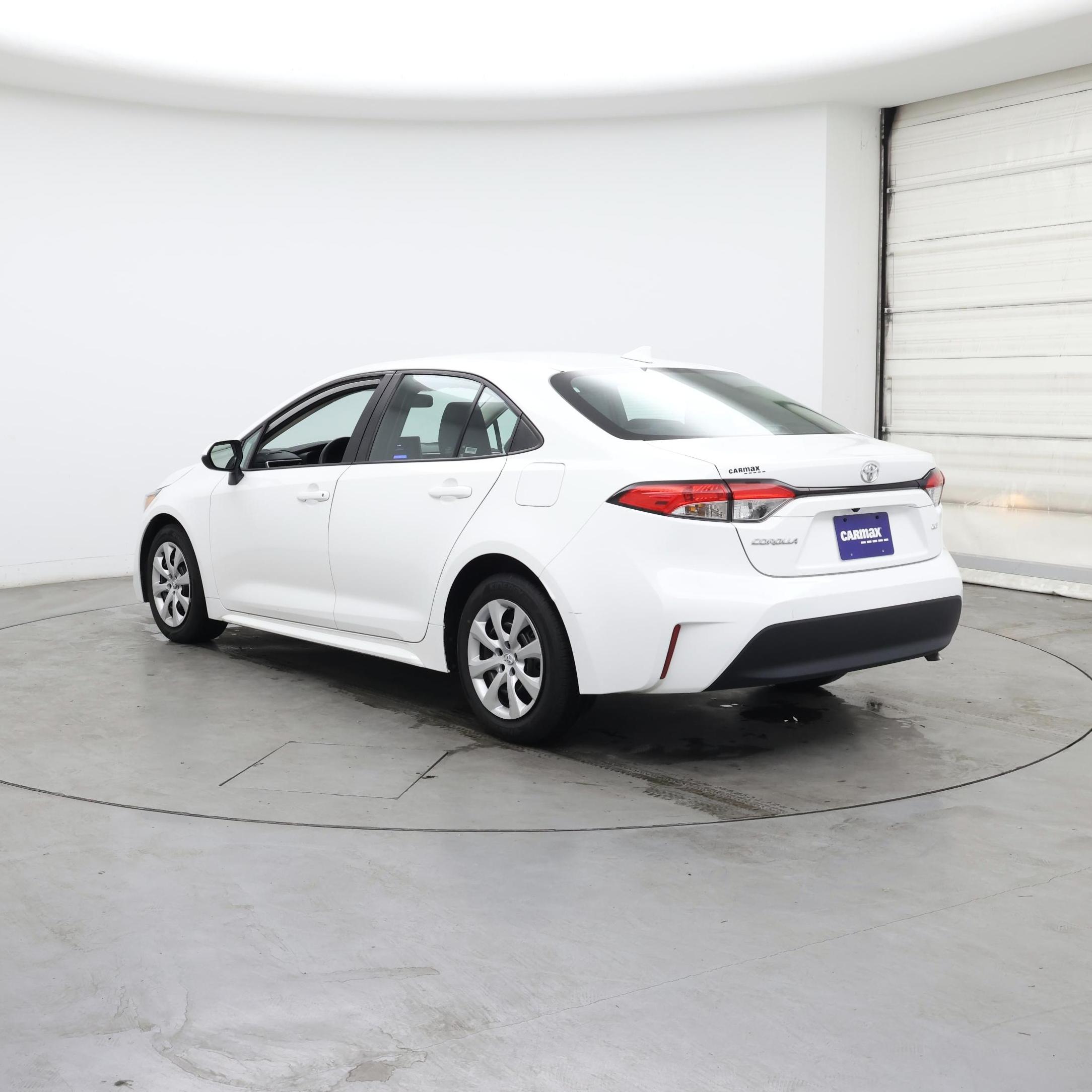 Thumbnail: 2023 Toyota Corolla - 2