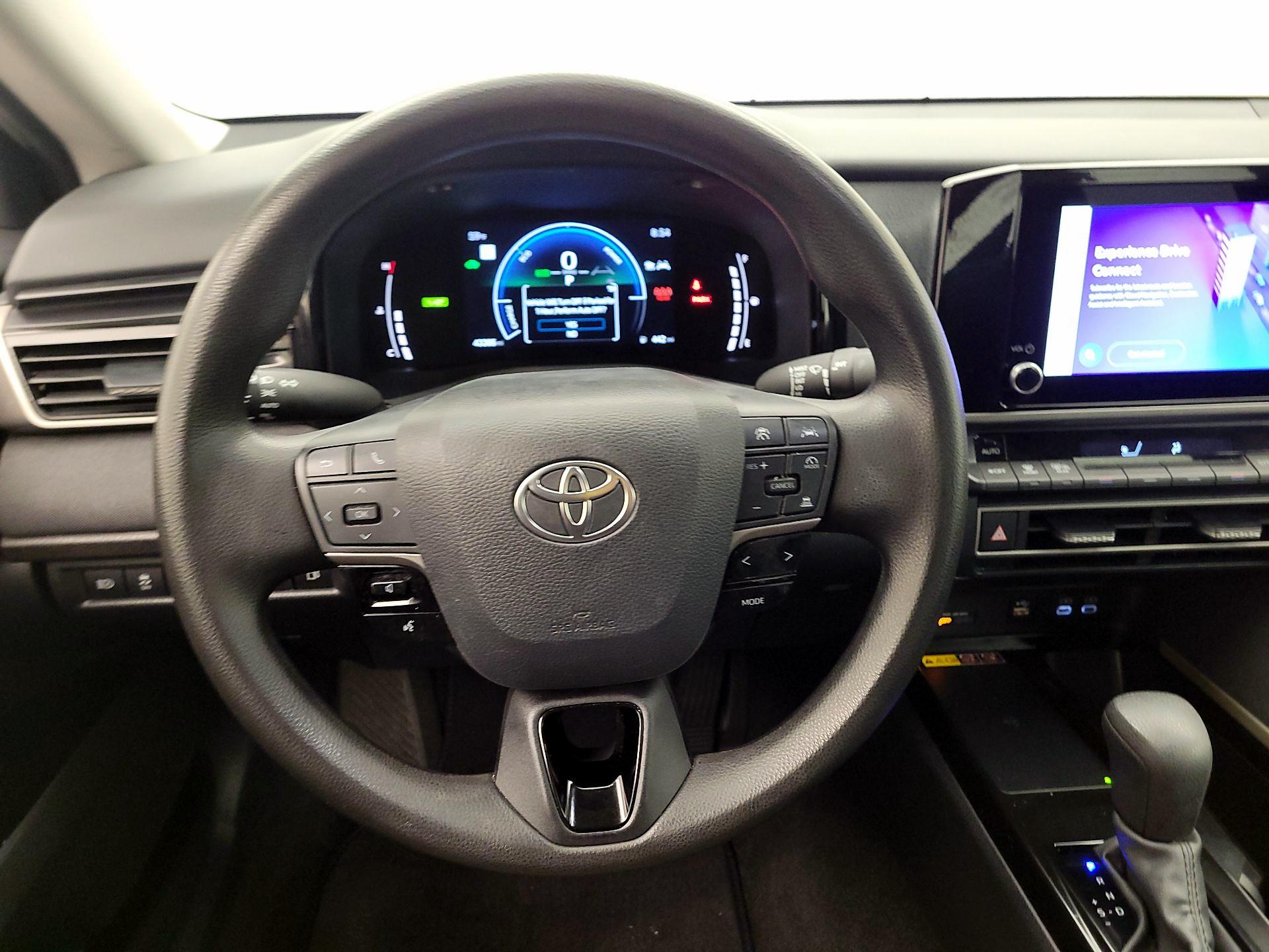 Thumbnail: 2025 Toyota Camry - 10