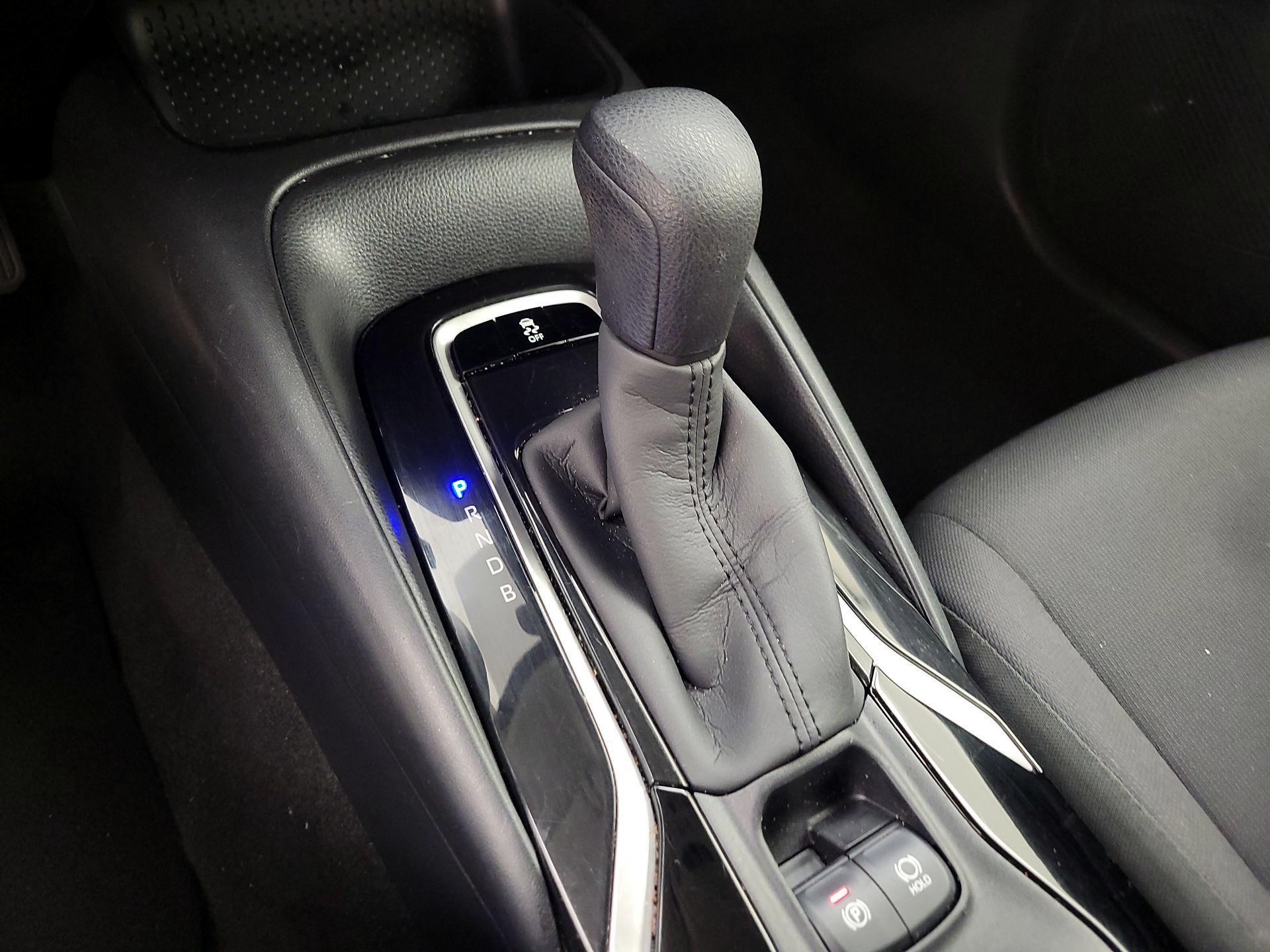 Thumbnail: 2022 Toyota Corolla - 17