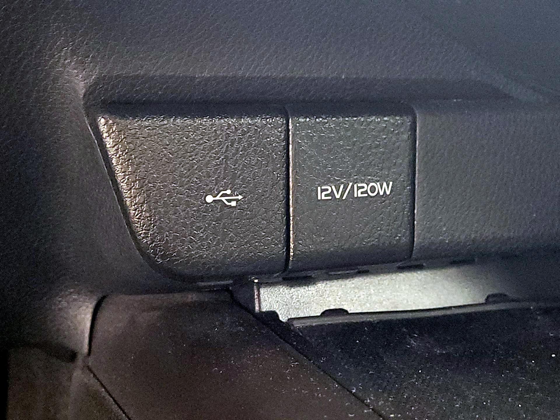 Thumbnail: 2024 Toyota Camry - 18