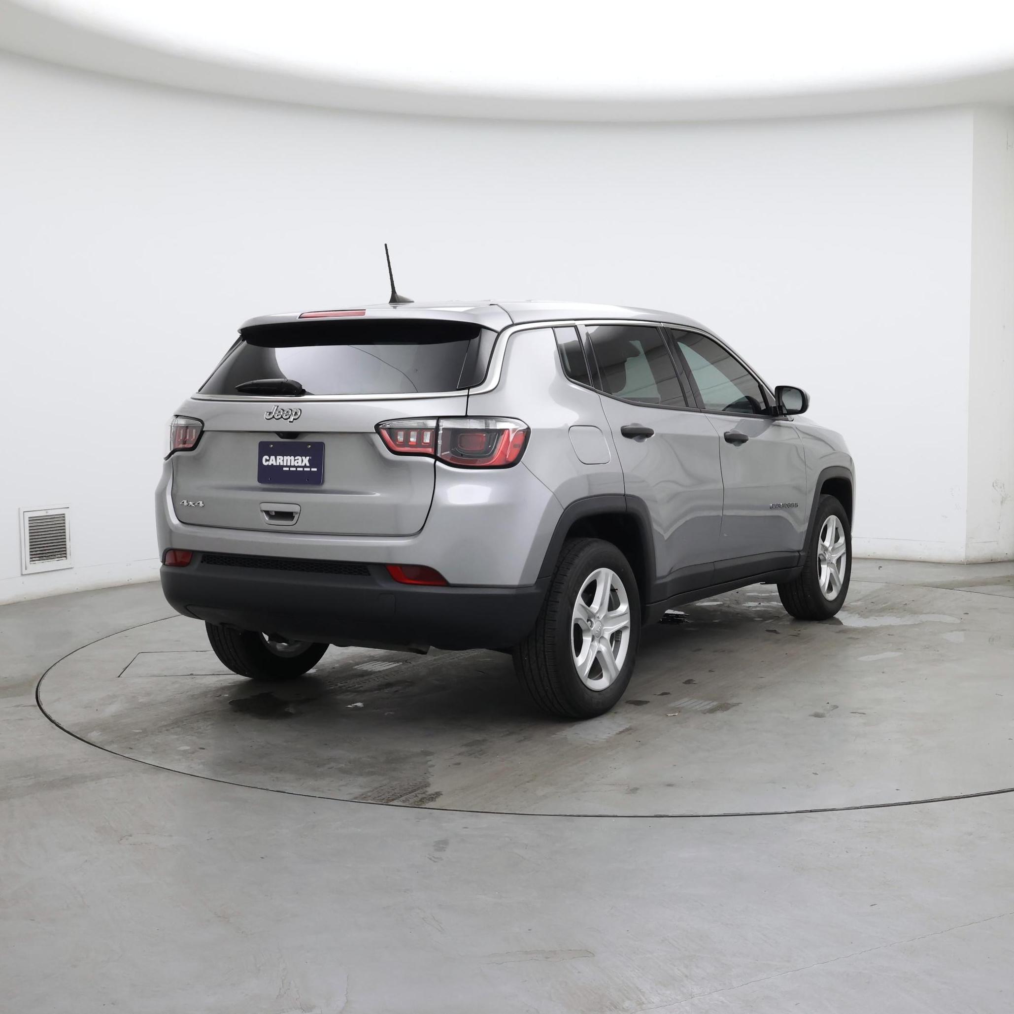 Thumbnail: 2023 Jeep Compass - 8