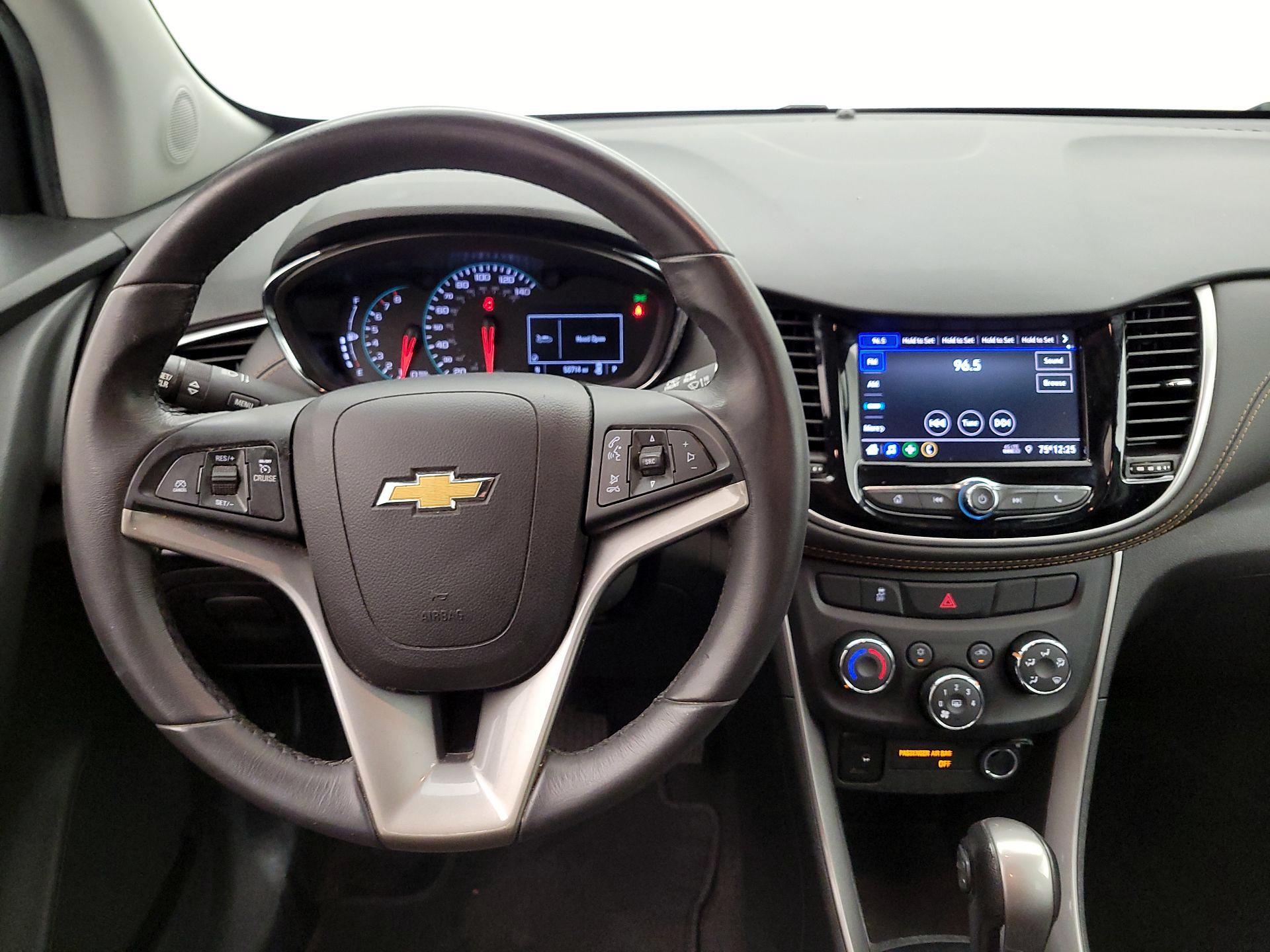 Thumbnail: 2022 Chevrolet Trax - 10