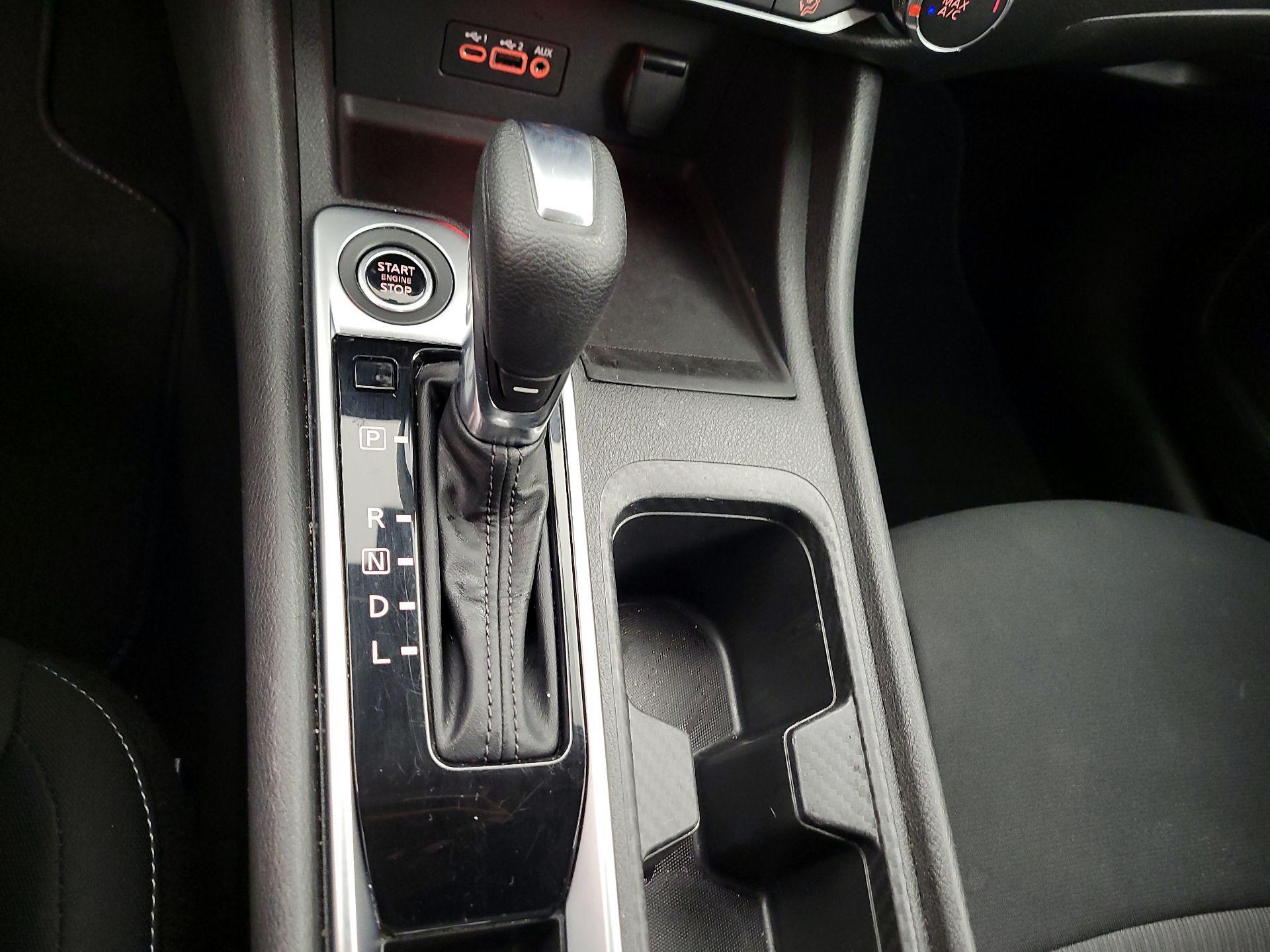 Thumbnail: 2023 Nissan Sentra - 15