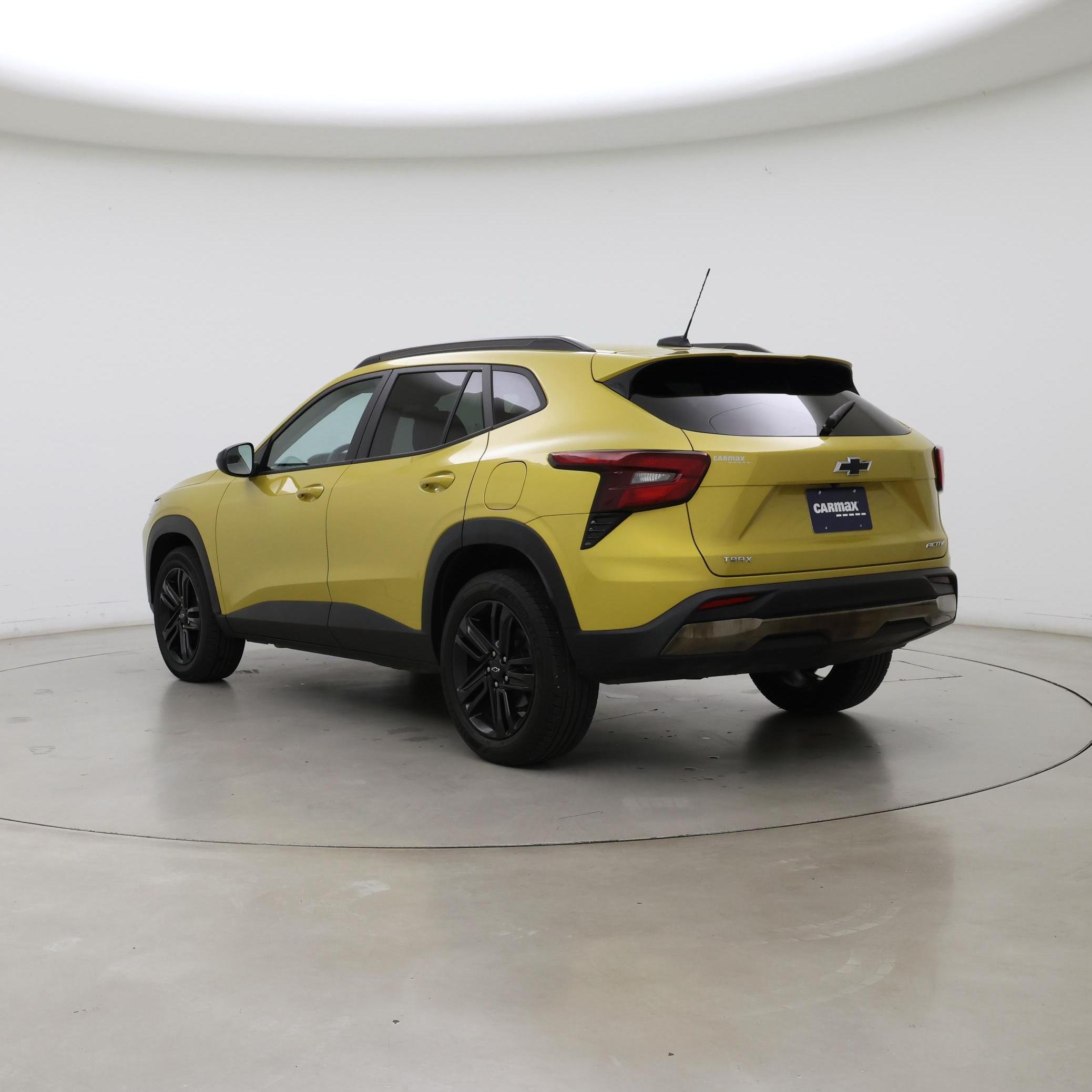 Thumbnail: 2024 Chevrolet Trax - 2