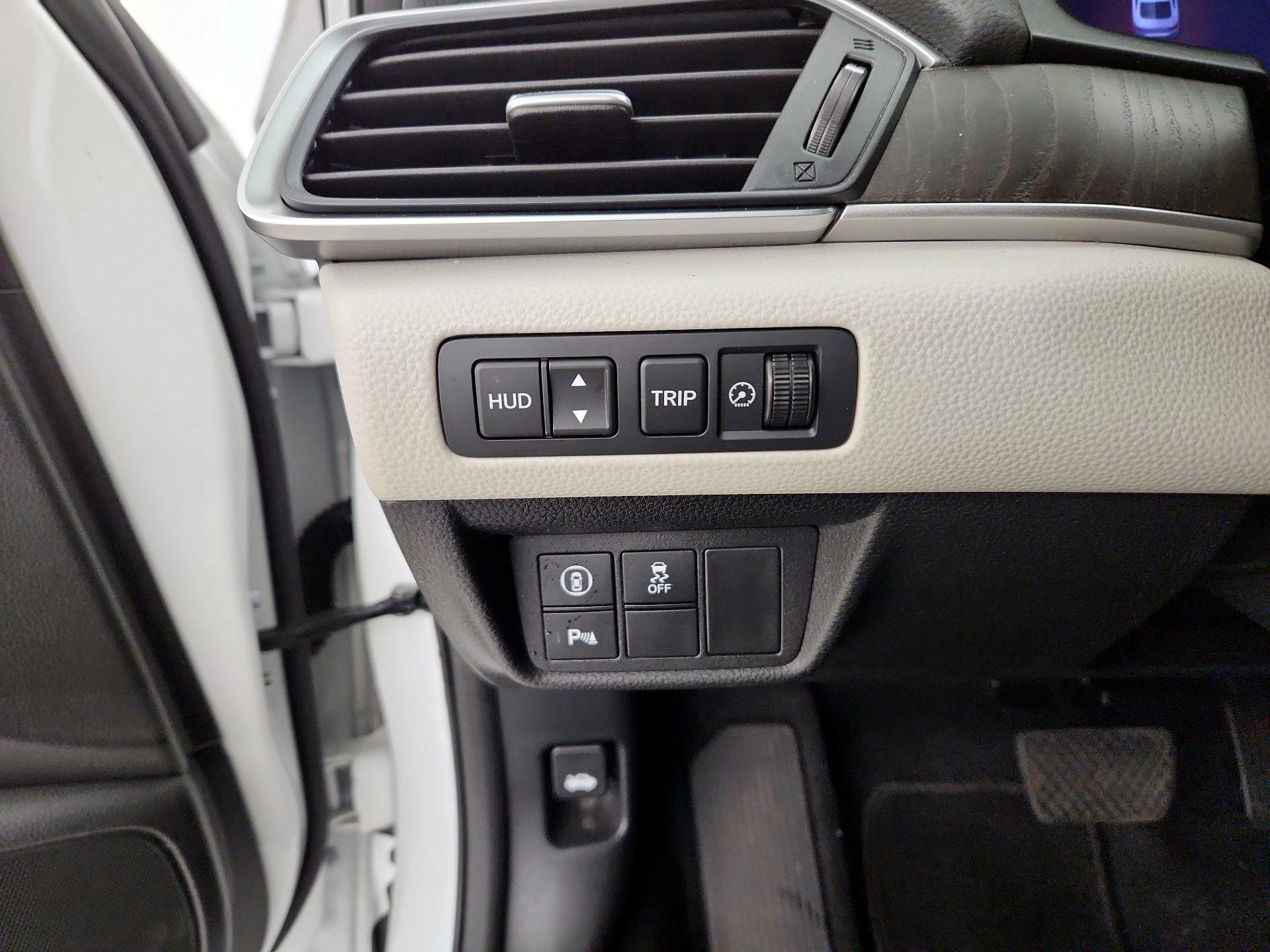 Thumbnail: 2022 Honda Accord - 13