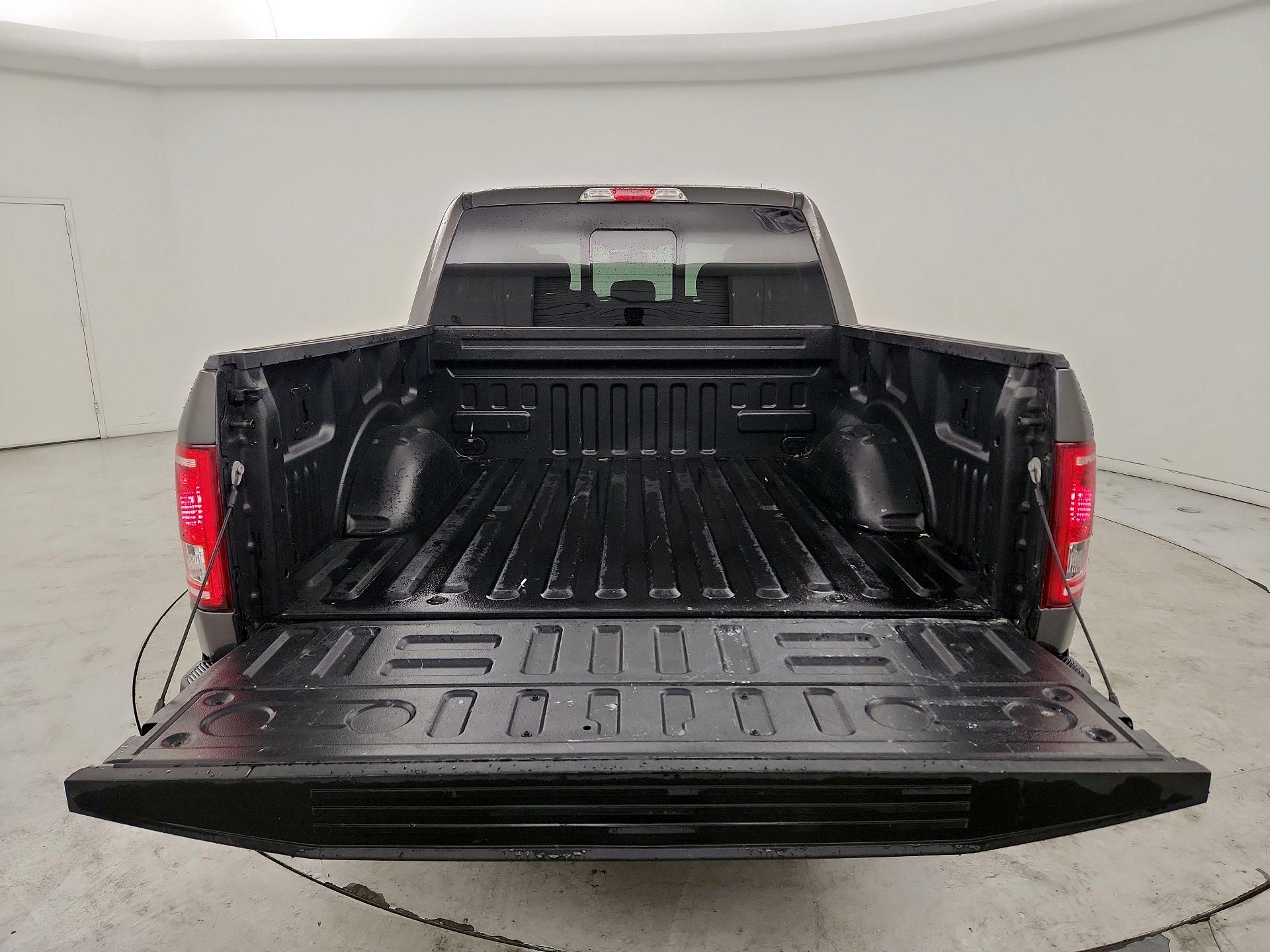 Thumbnail: 2017 Ford F-150 - 19