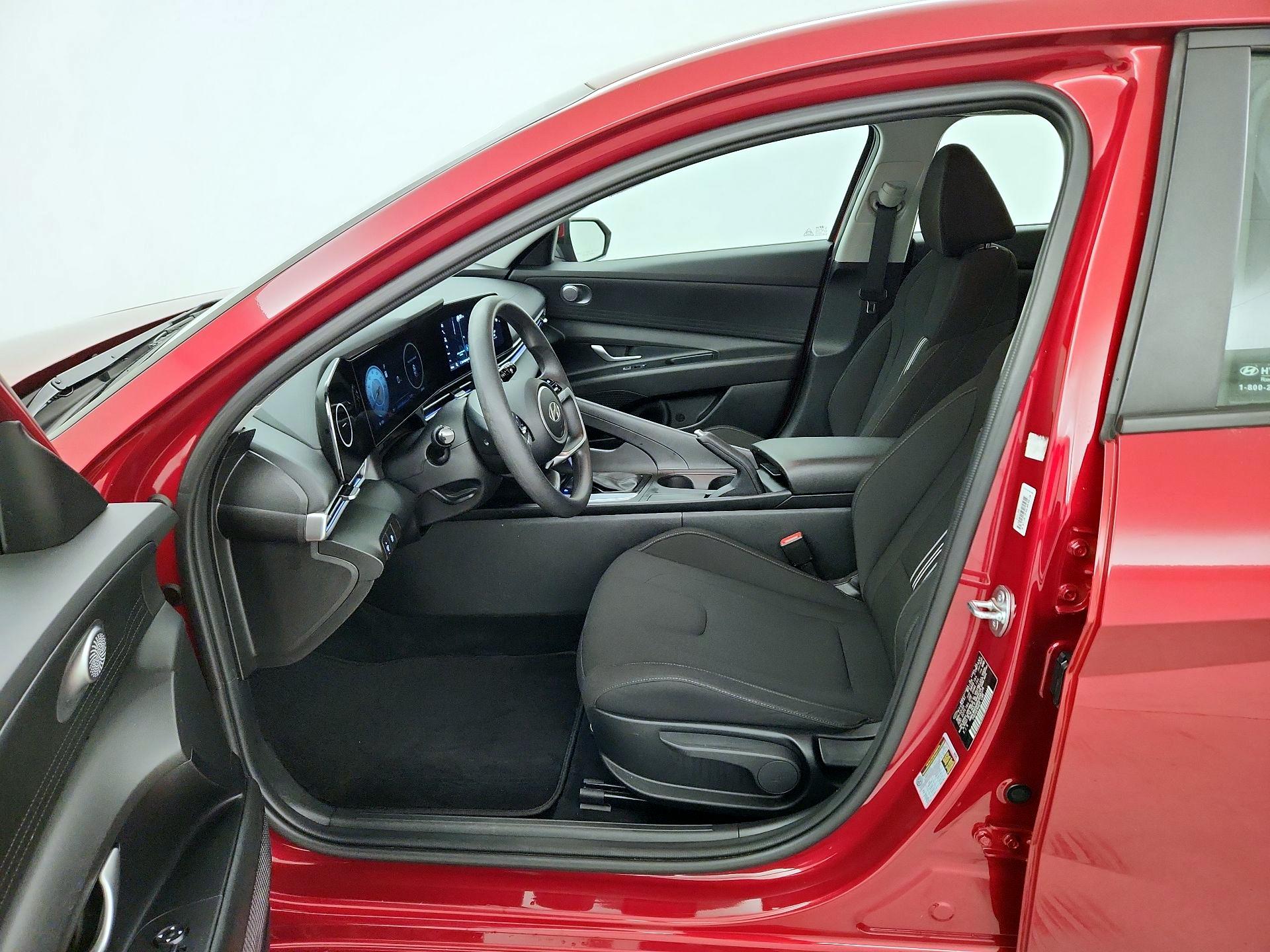 Thumbnail: 2024 Hyundai Elantra - 11