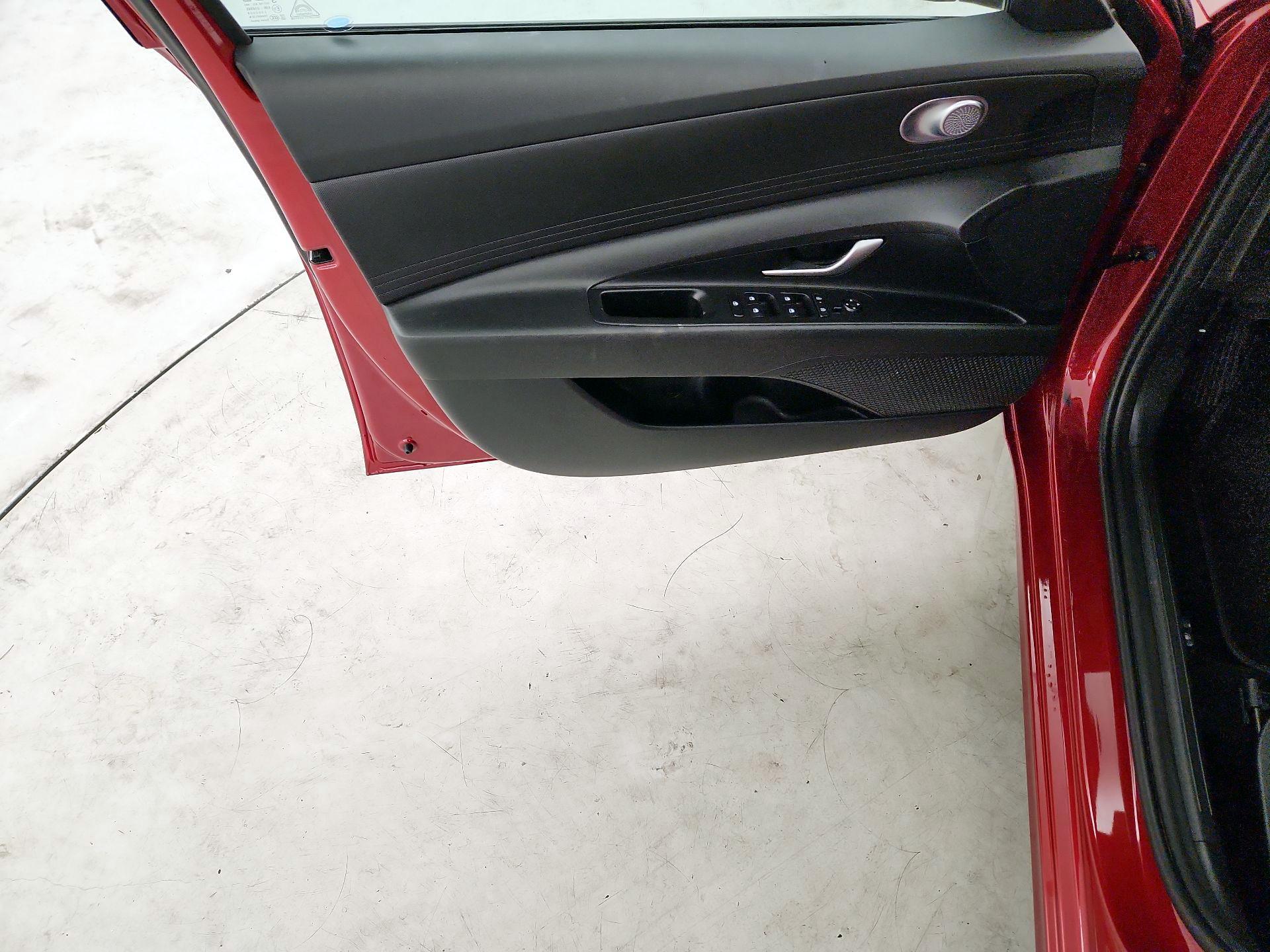 Thumbnail: 2024 Hyundai Elantra - 12