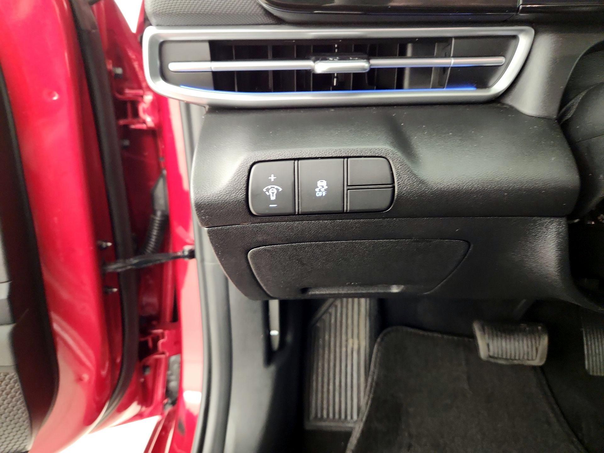 Thumbnail: 2024 Hyundai Elantra - 13