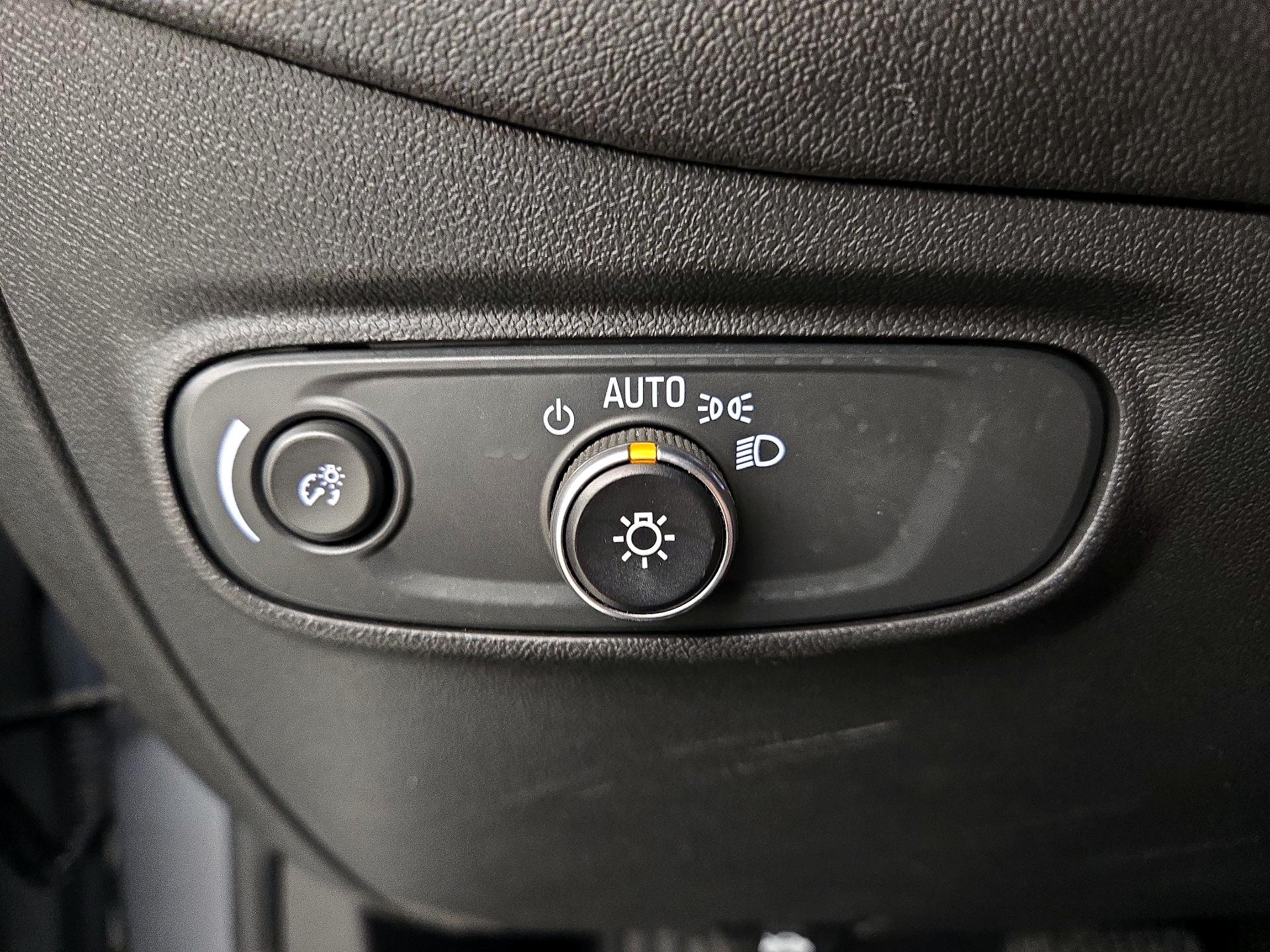 Thumbnail: 2024 Chevrolet Equinox - 13