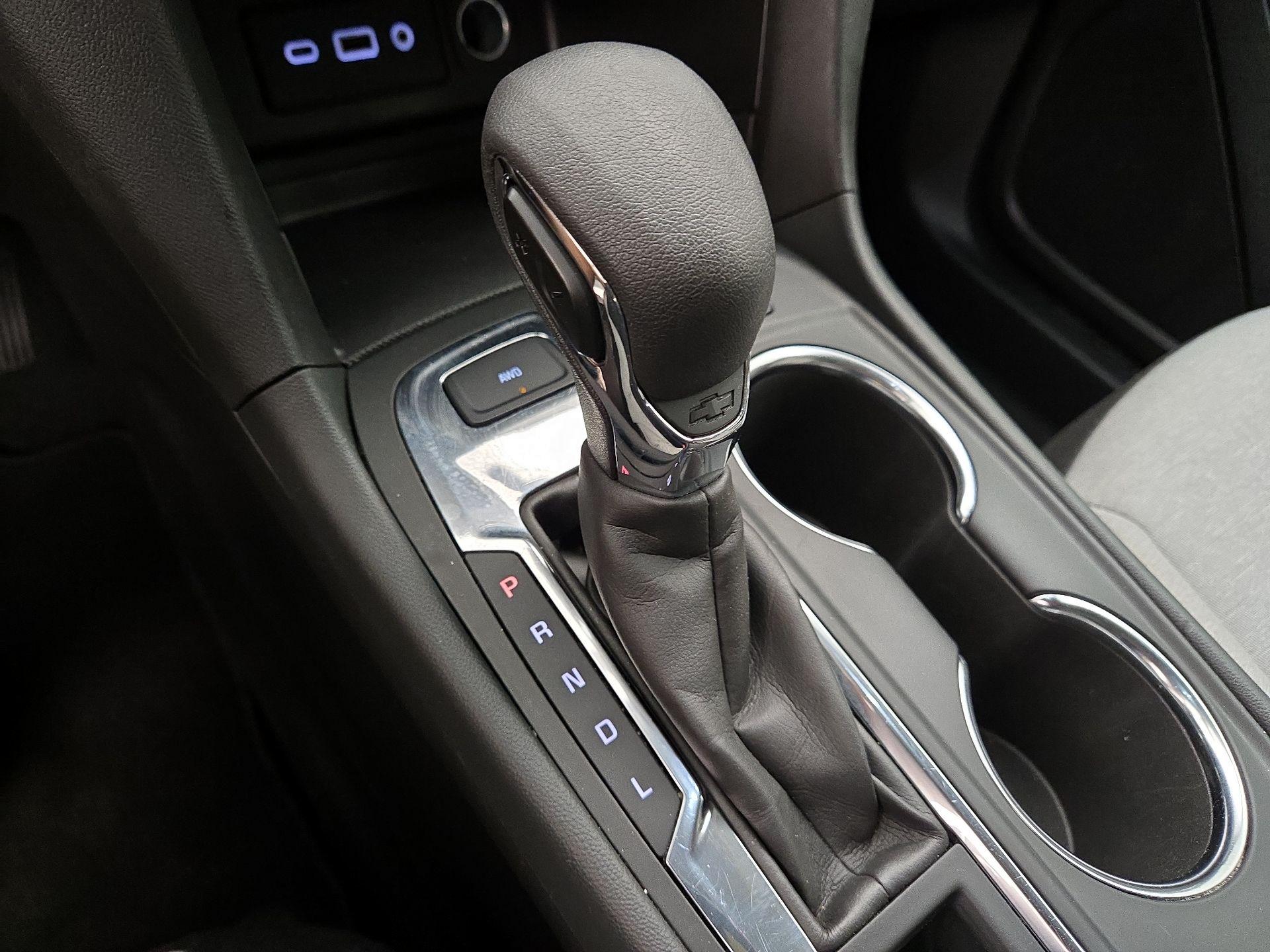 Thumbnail: 2024 Chevrolet Equinox - 17