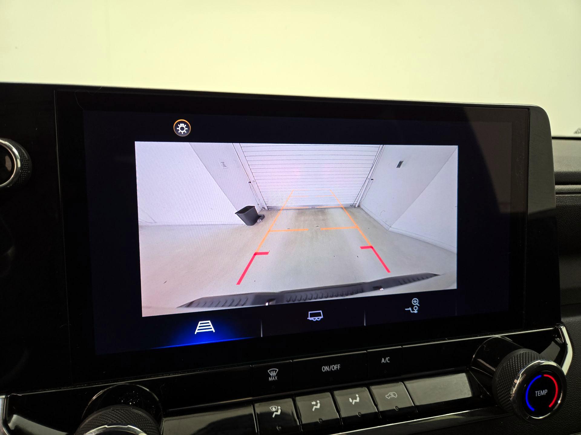 Thumbnail: 2023 Chevrolet Colorado - 13