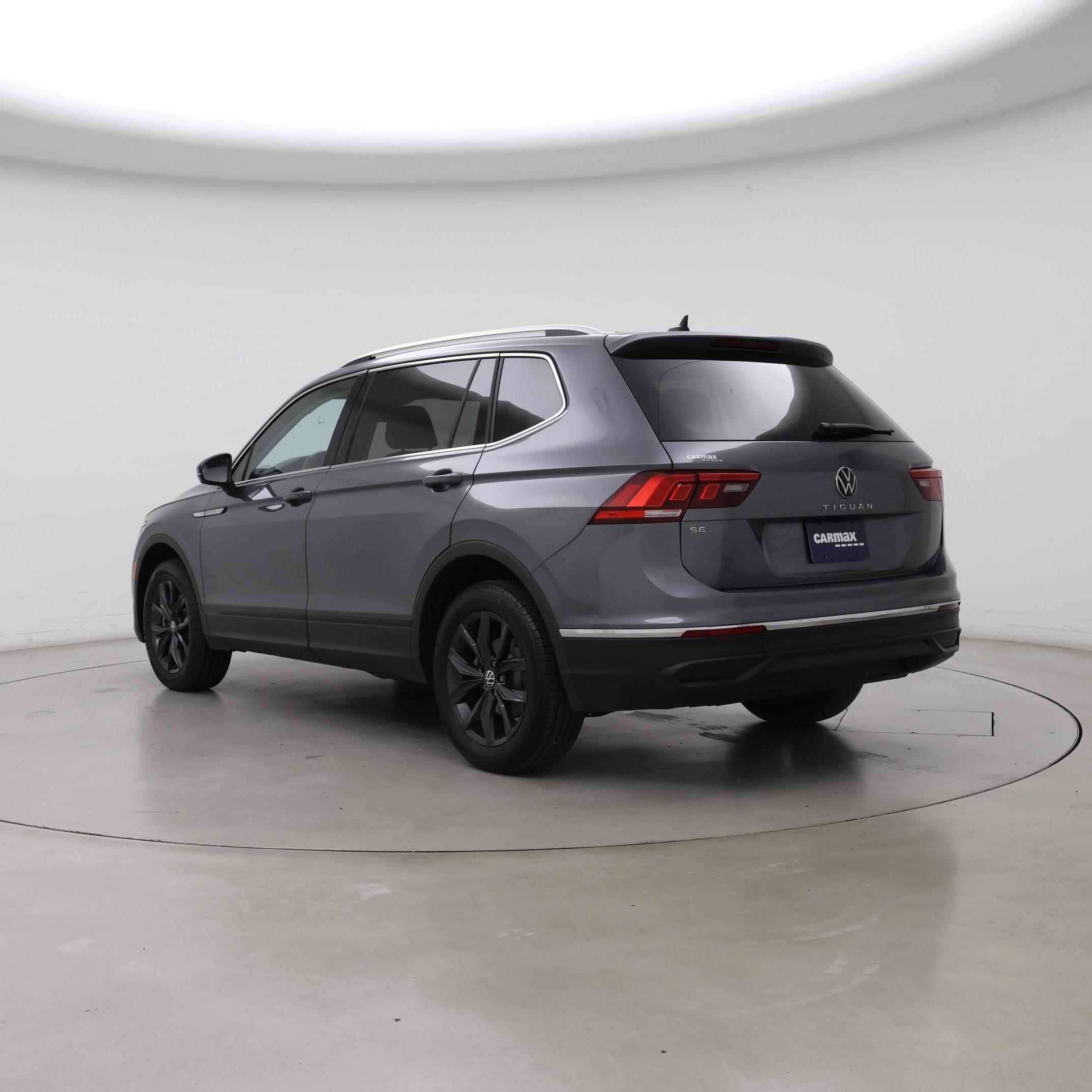 Thumbnail: 2024 Volkswagen Tiguan - 2