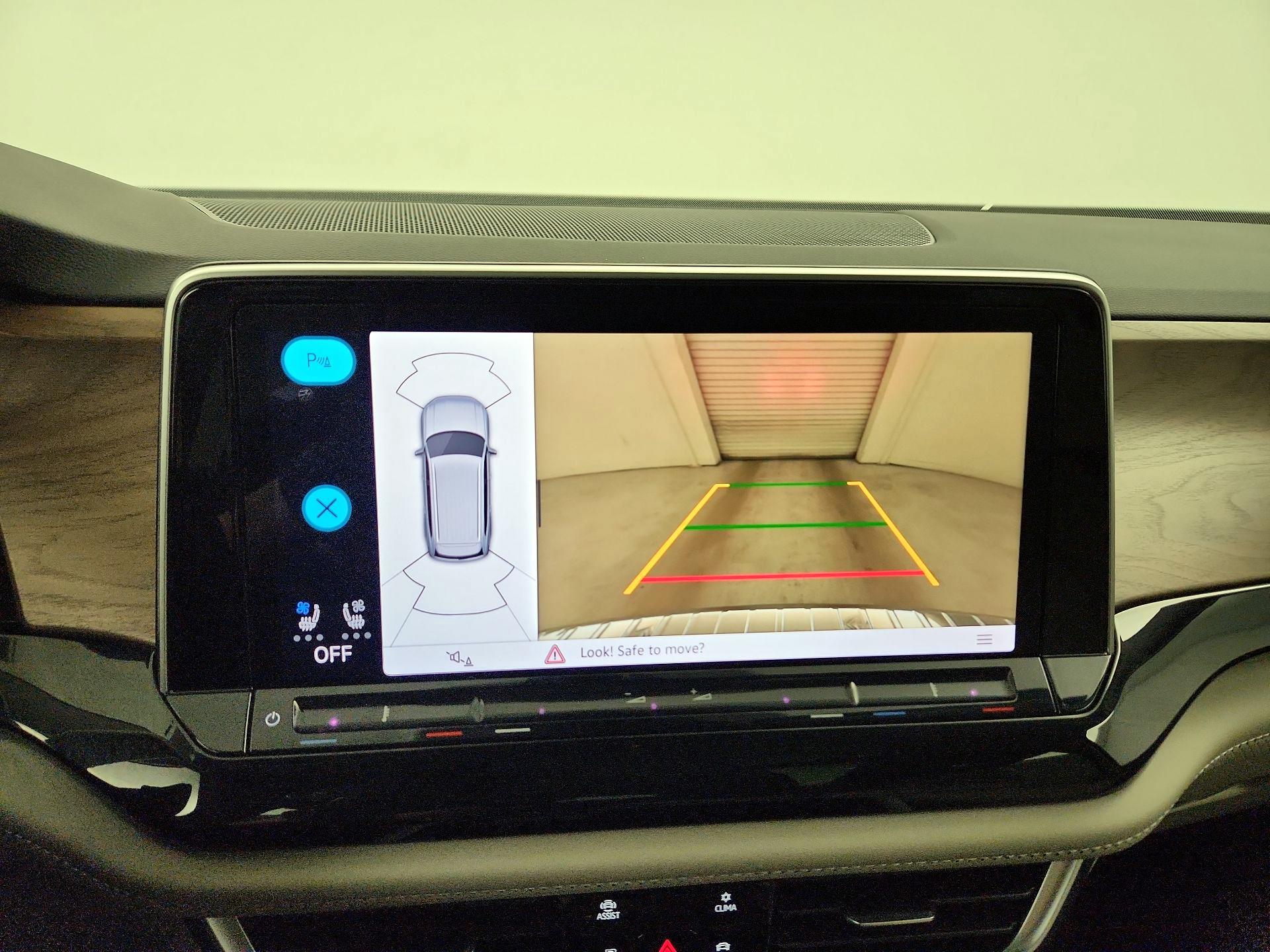 Thumbnail: 2025 Volkswagen Atlas - 12