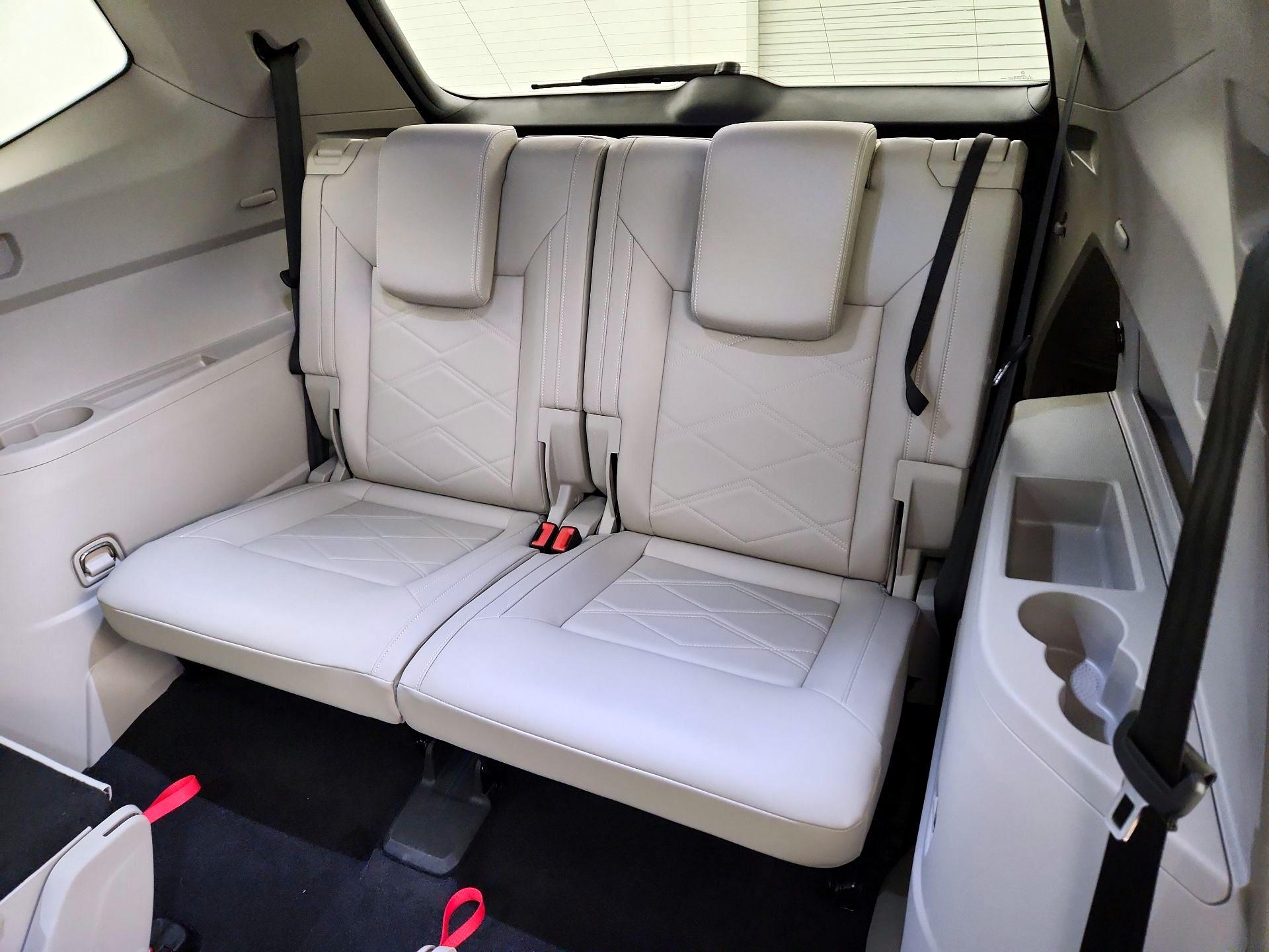 Thumbnail: 2025 Volkswagen Atlas - 19