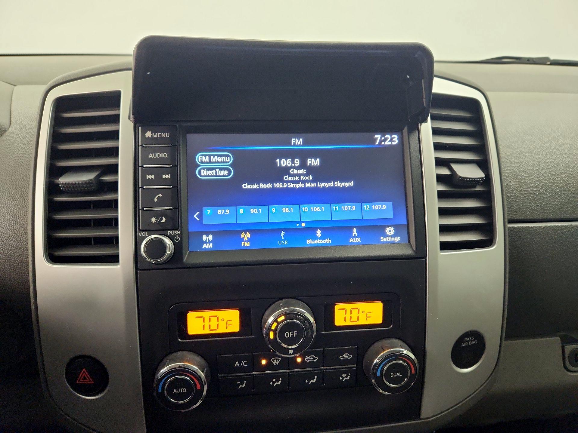 Thumbnail: 2020 Nissan Frontier - 15