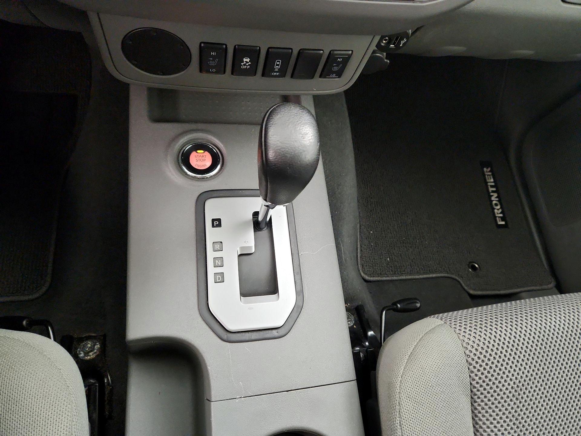 Thumbnail: 2020 Nissan Frontier - 17