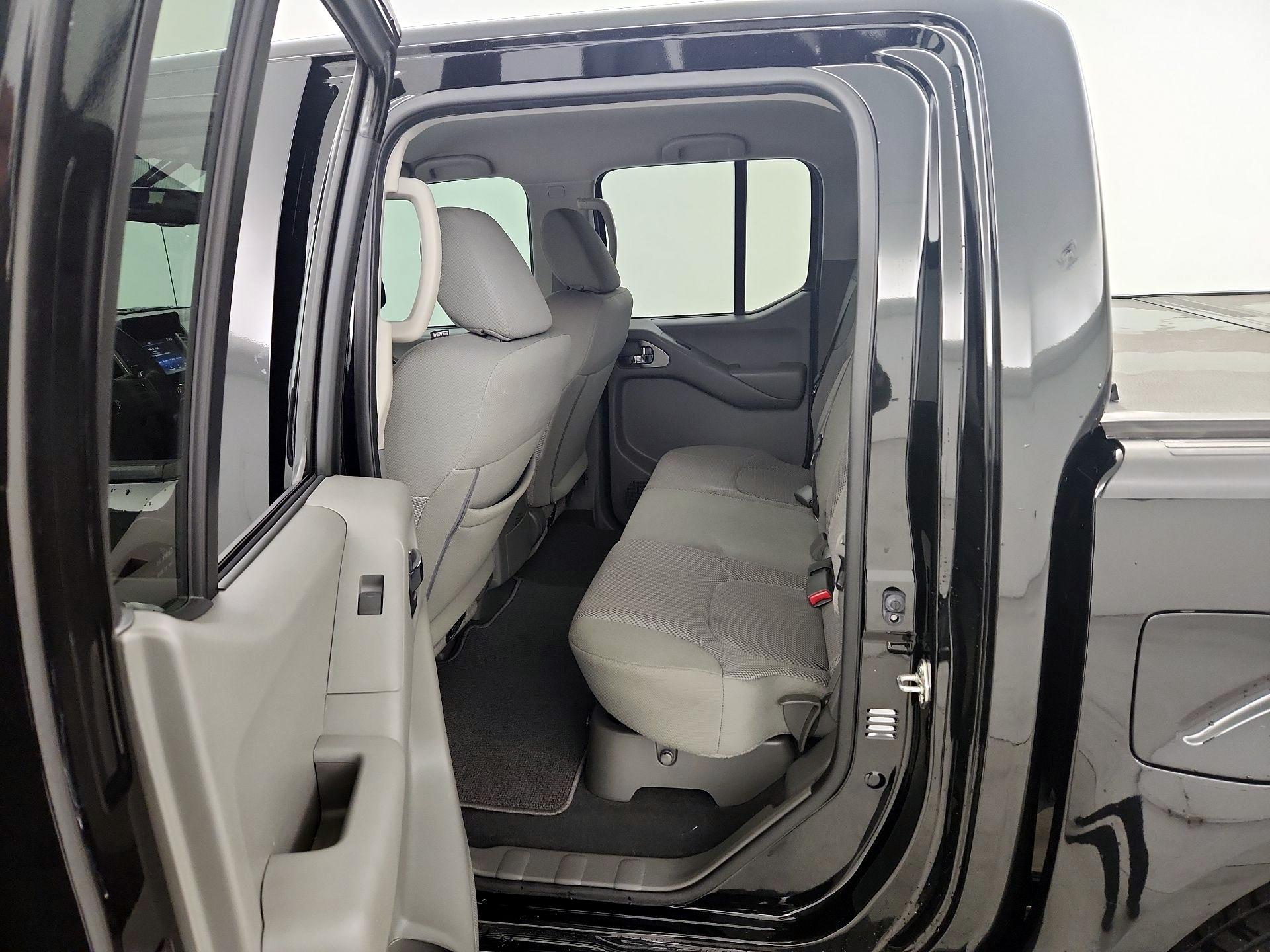 Thumbnail: 2020 Nissan Frontier - 19