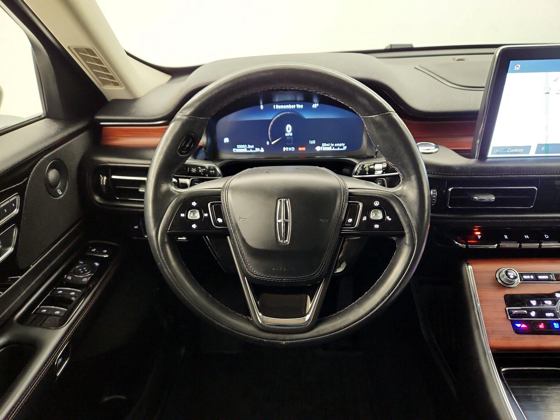 Thumbnail: 2022 Lincoln Aviator - 10