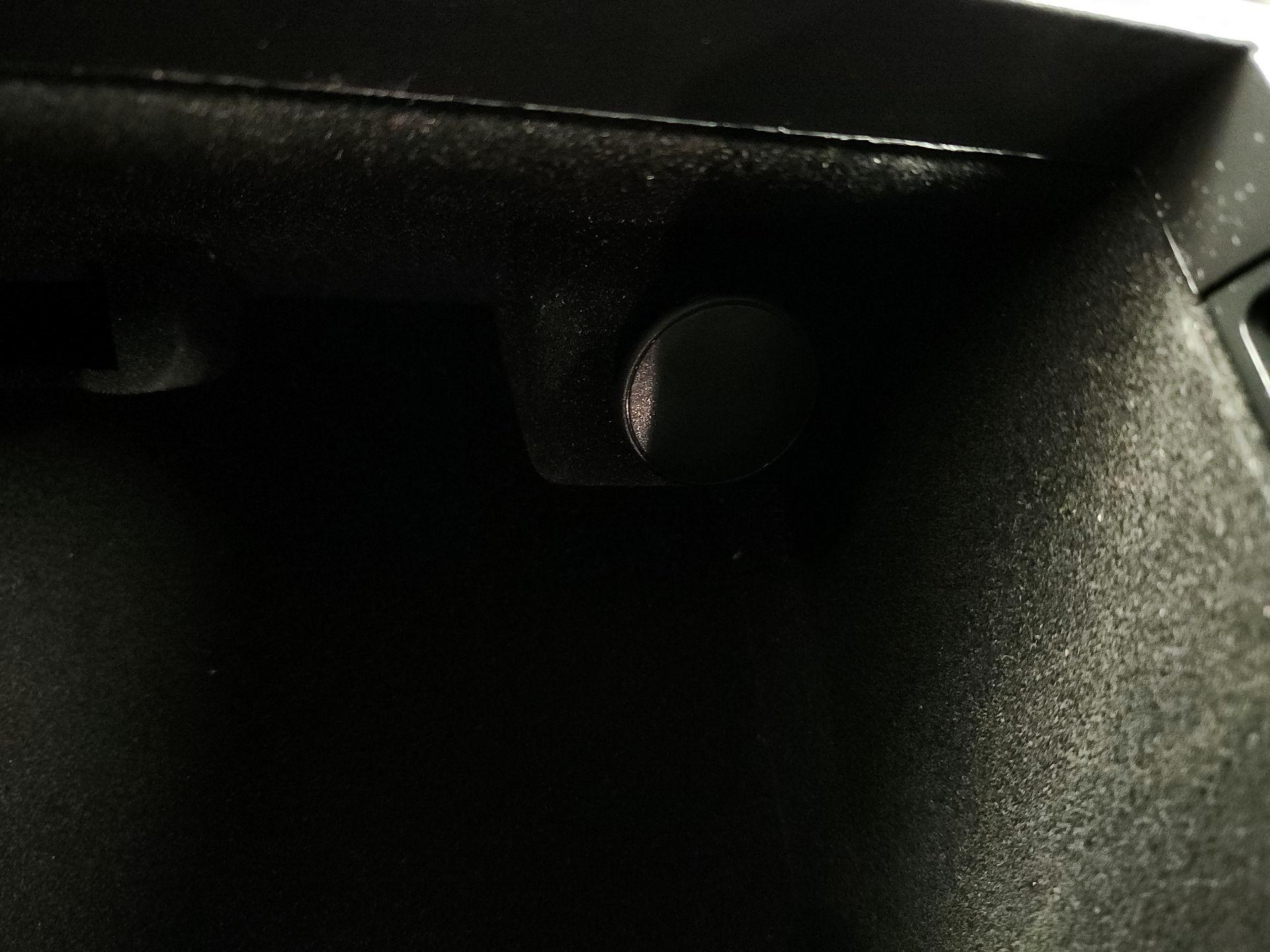 Thumbnail: 2022 Lincoln Aviator - 19