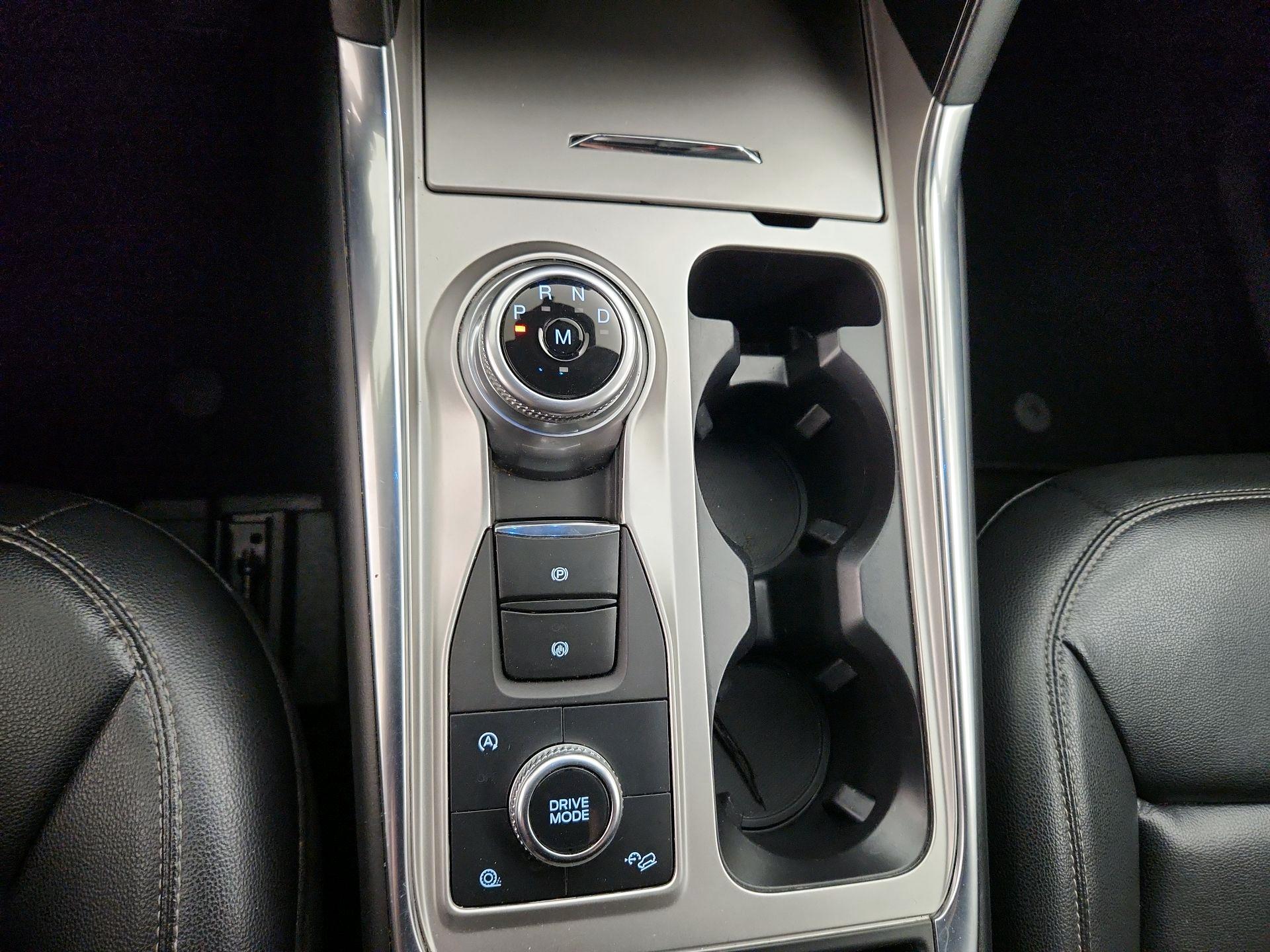 Thumbnail: 2020 Ford Explorer - 18