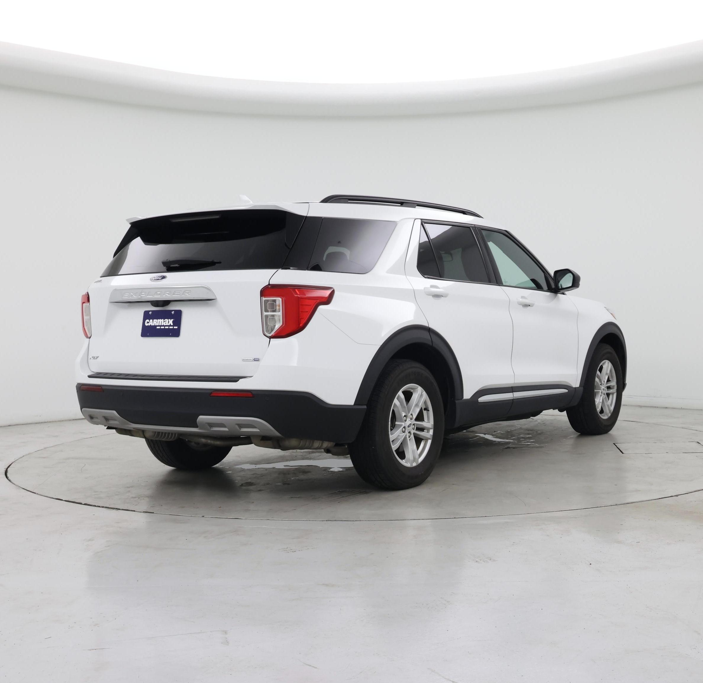 Thumbnail: 2020 Ford Explorer - 8