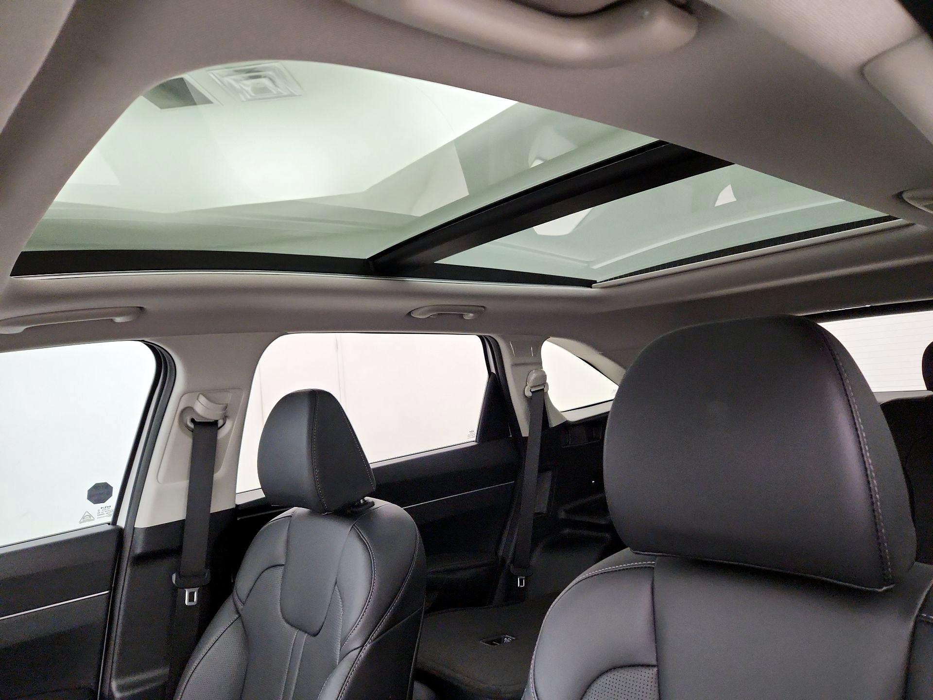 Thumbnail: 2025 Kia Sorento - 18