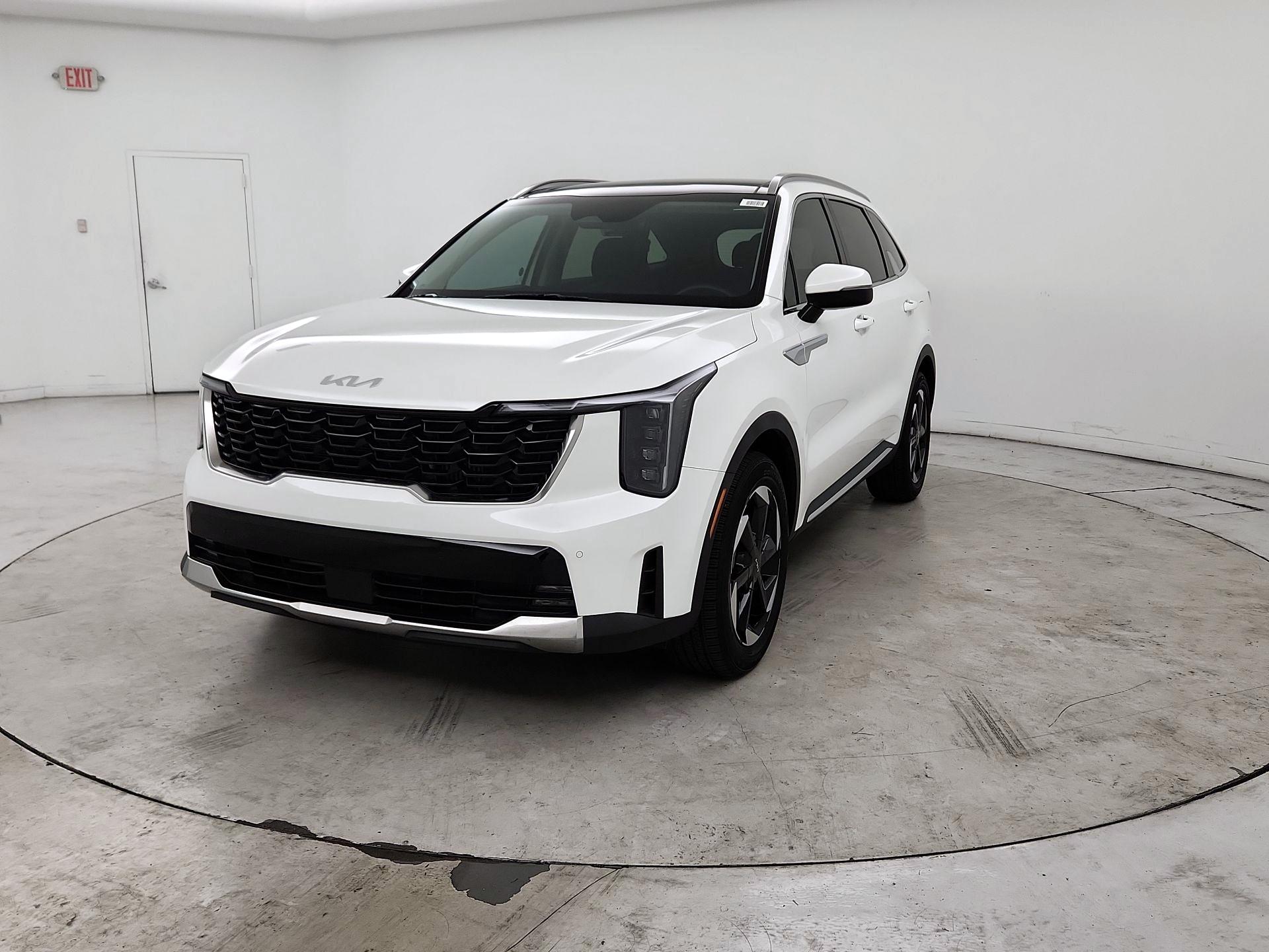 Thumbnail: 2025 Kia Sorento - 3