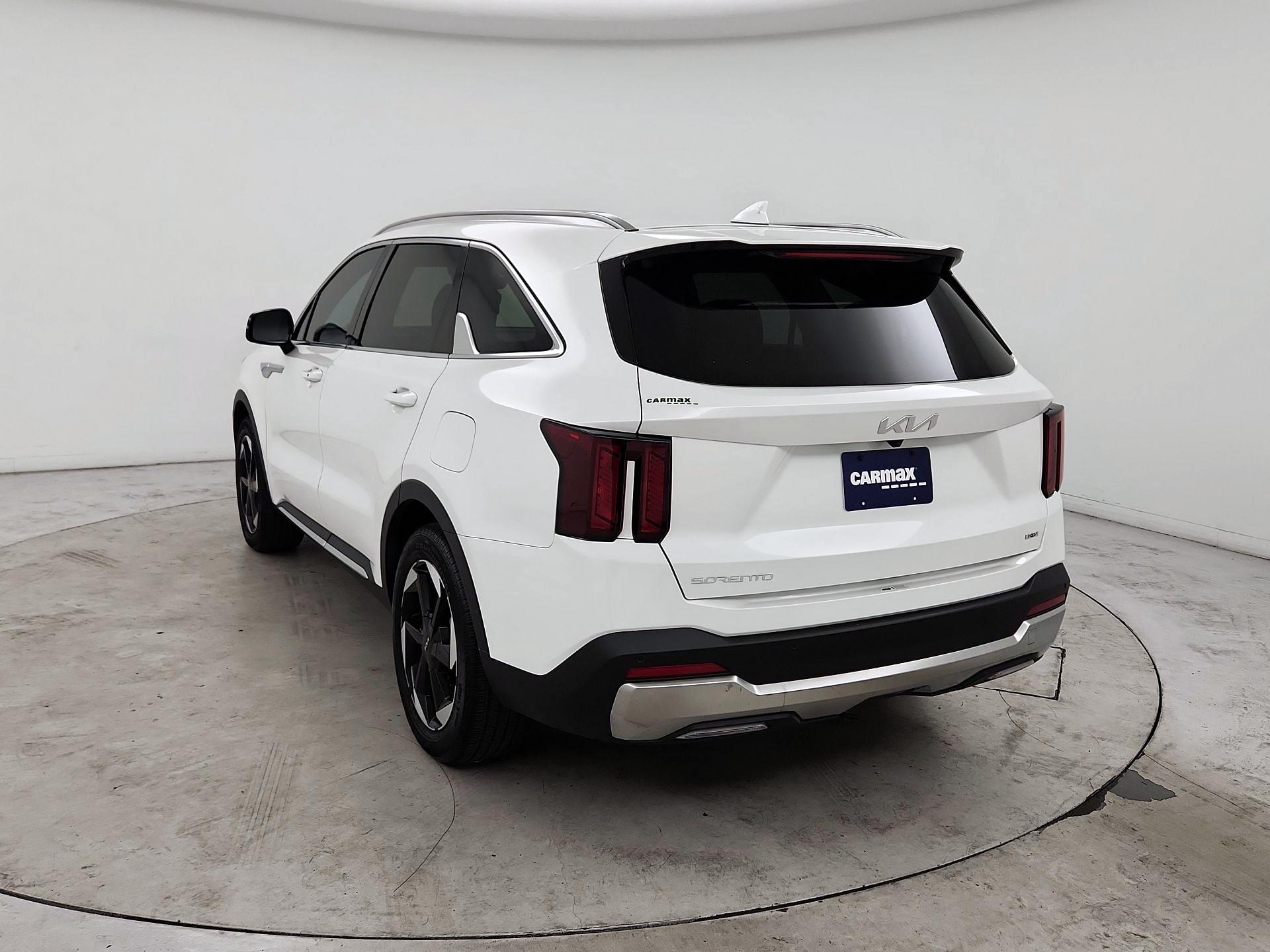 Thumbnail: 2025 Kia Sorento - 7