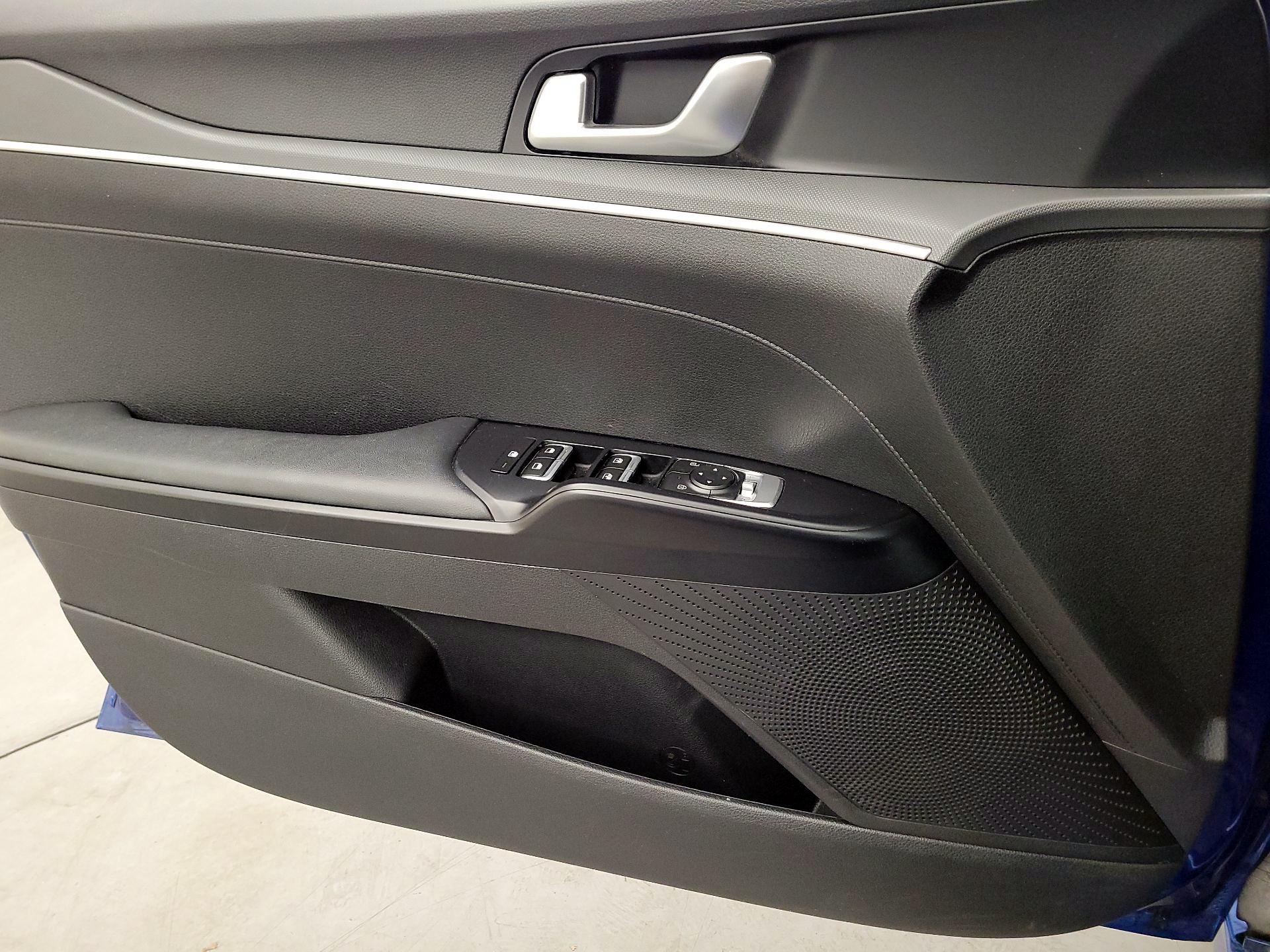 Thumbnail: 2022 Kia K5 - 12