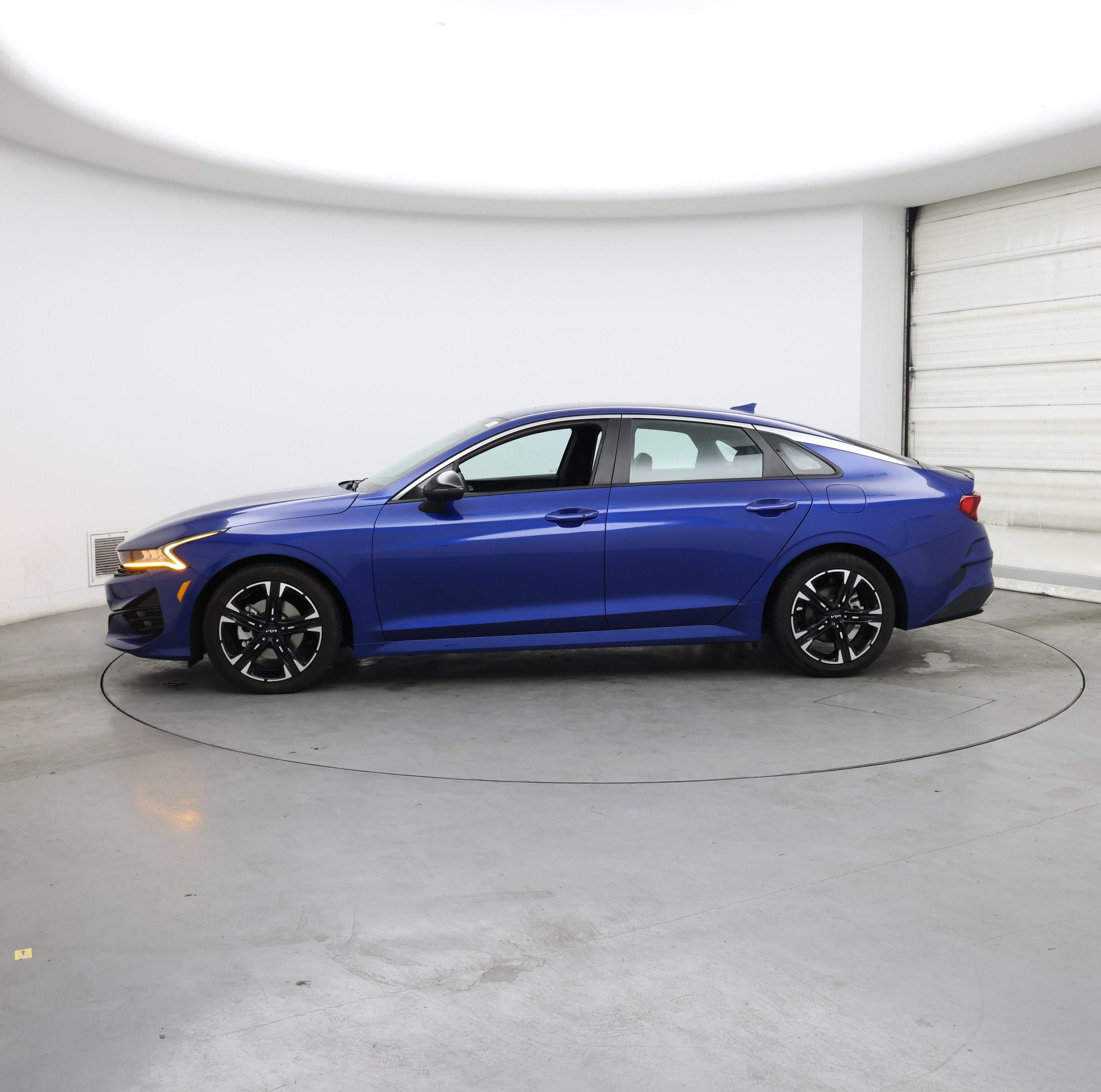 Thumbnail: 2022 Kia K5 - 3