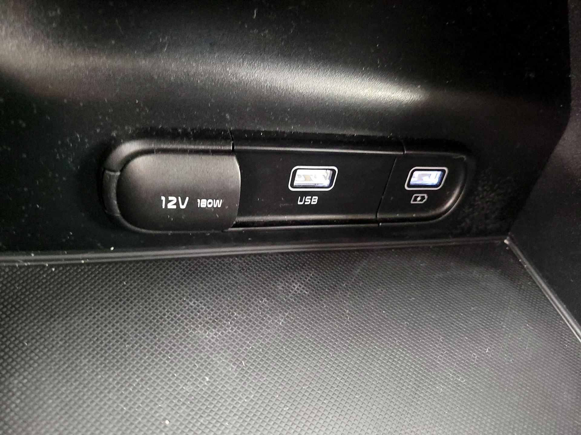 Thumbnail: 2023 Kia K5 - 18