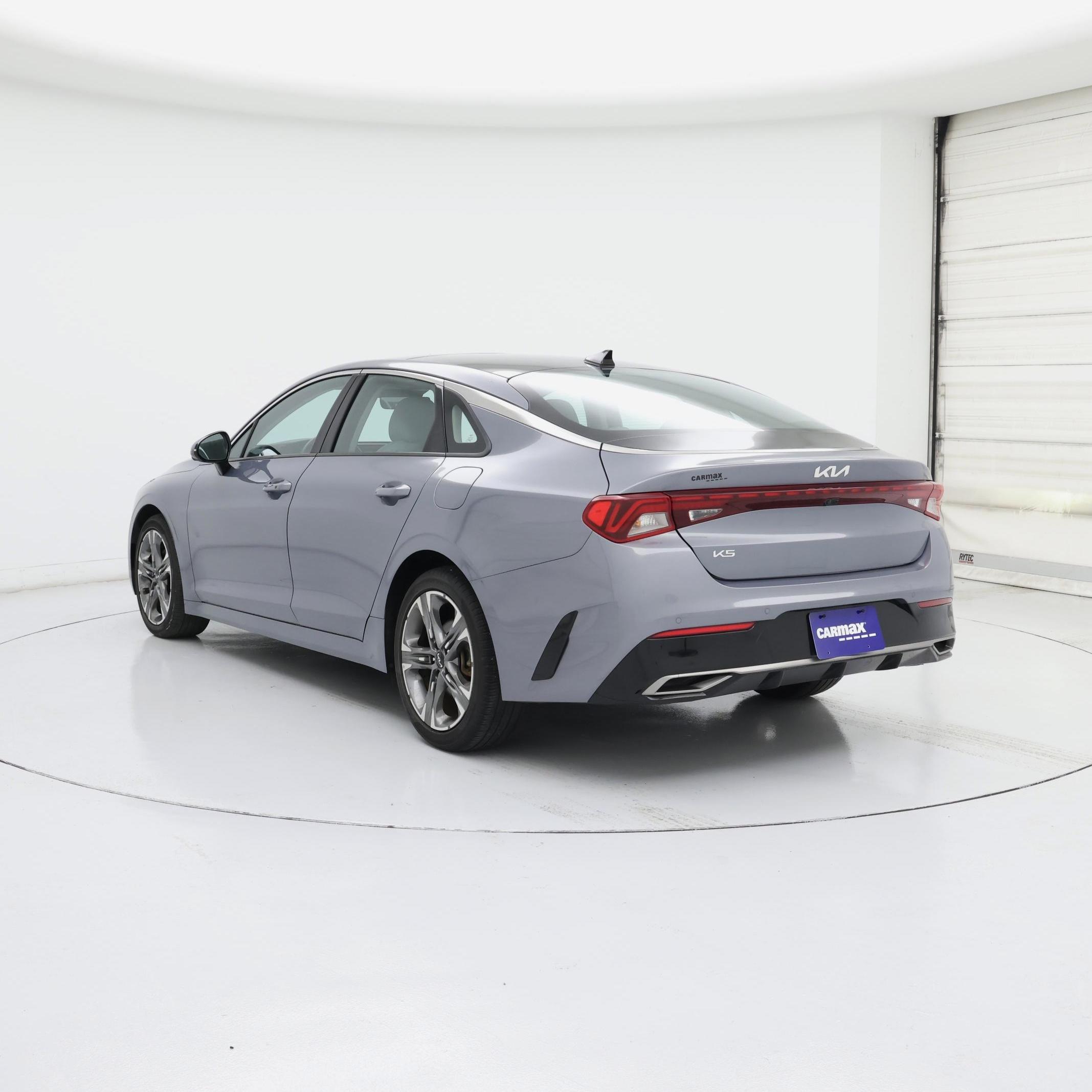 Thumbnail: 2023 Kia K5 - 2