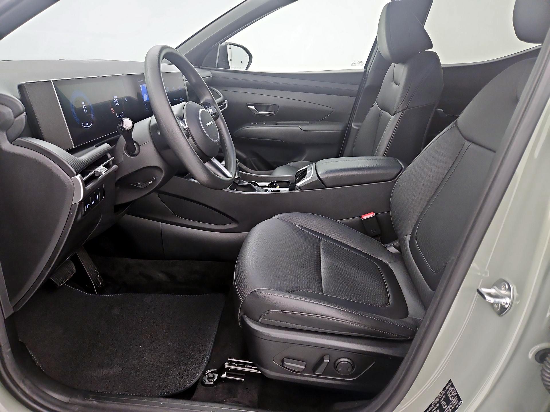 Thumbnail: 2025 Hyundai Santa Cruz - 11