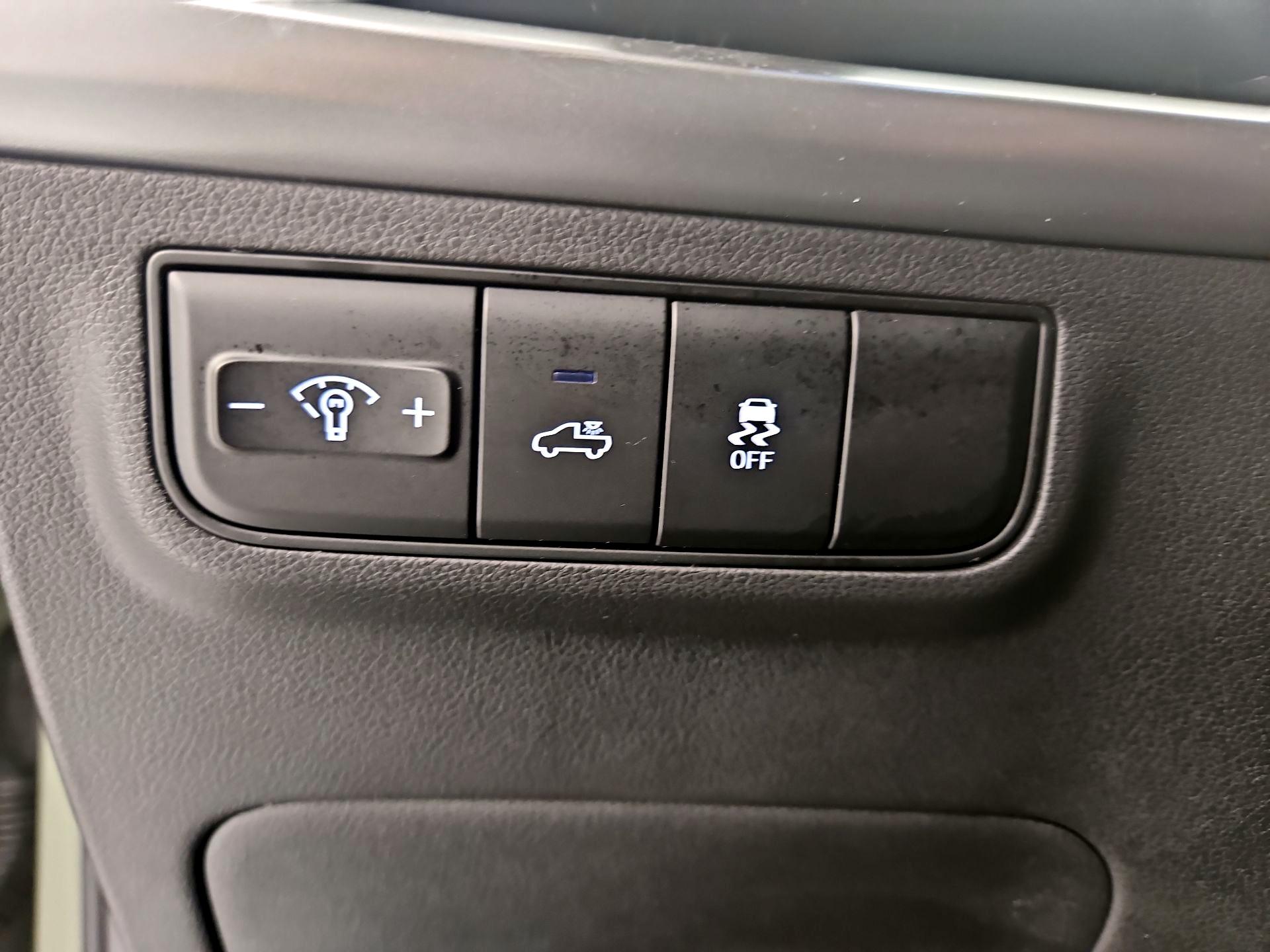 Thumbnail: 2025 Hyundai Santa Cruz - 13