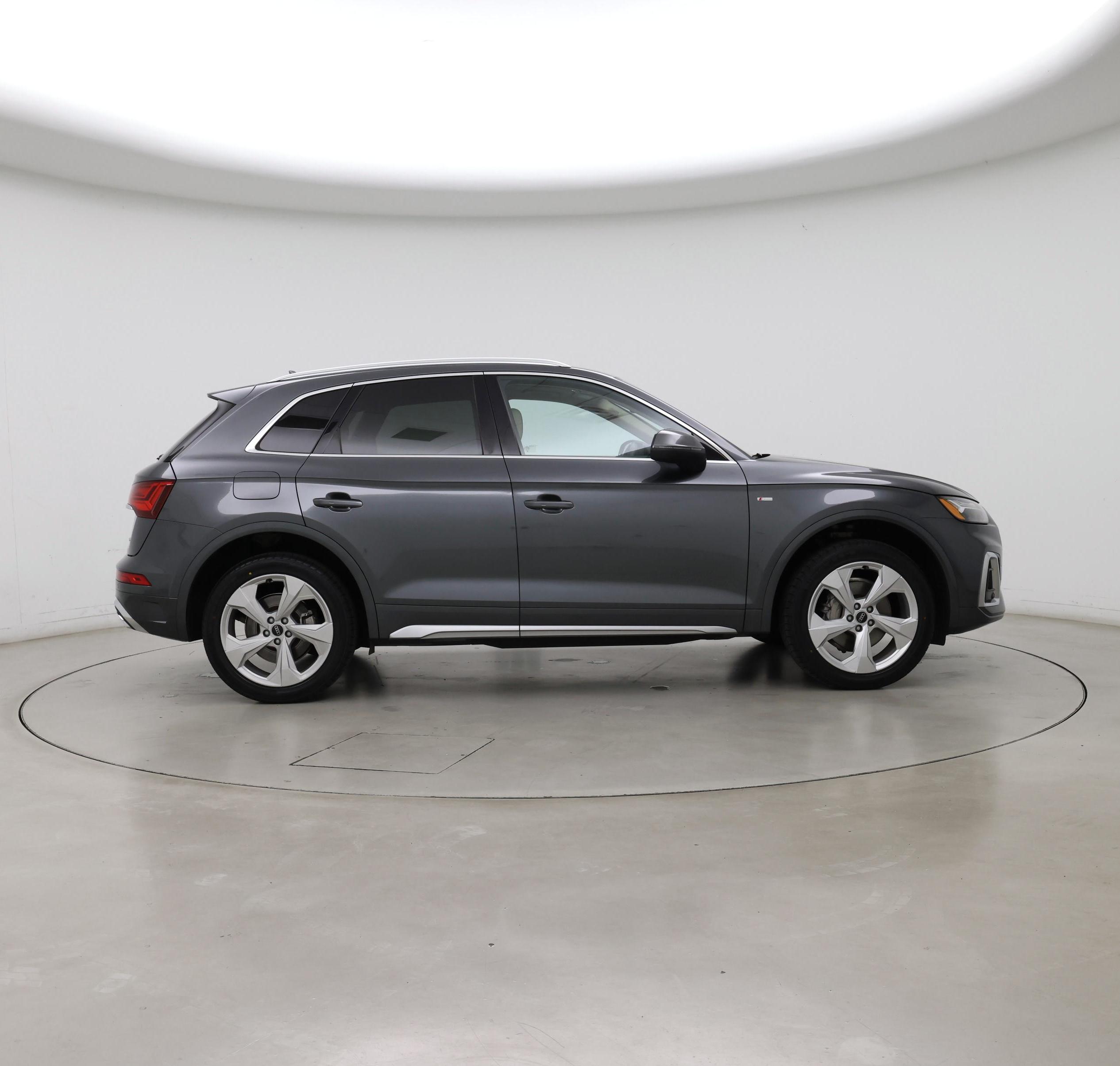 Thumbnail: 2024 Audi Q5 - 7