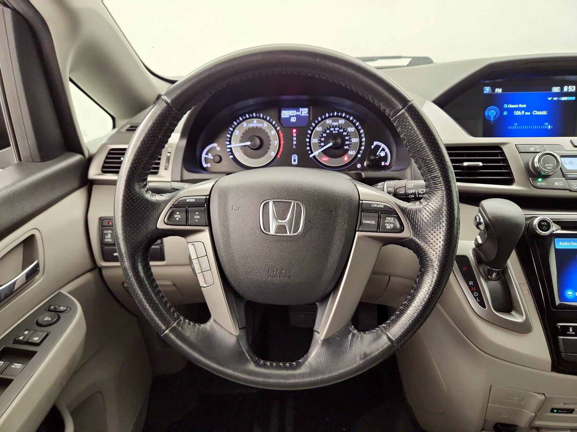 Thumbnail: 2016 Honda Odyssey - 10