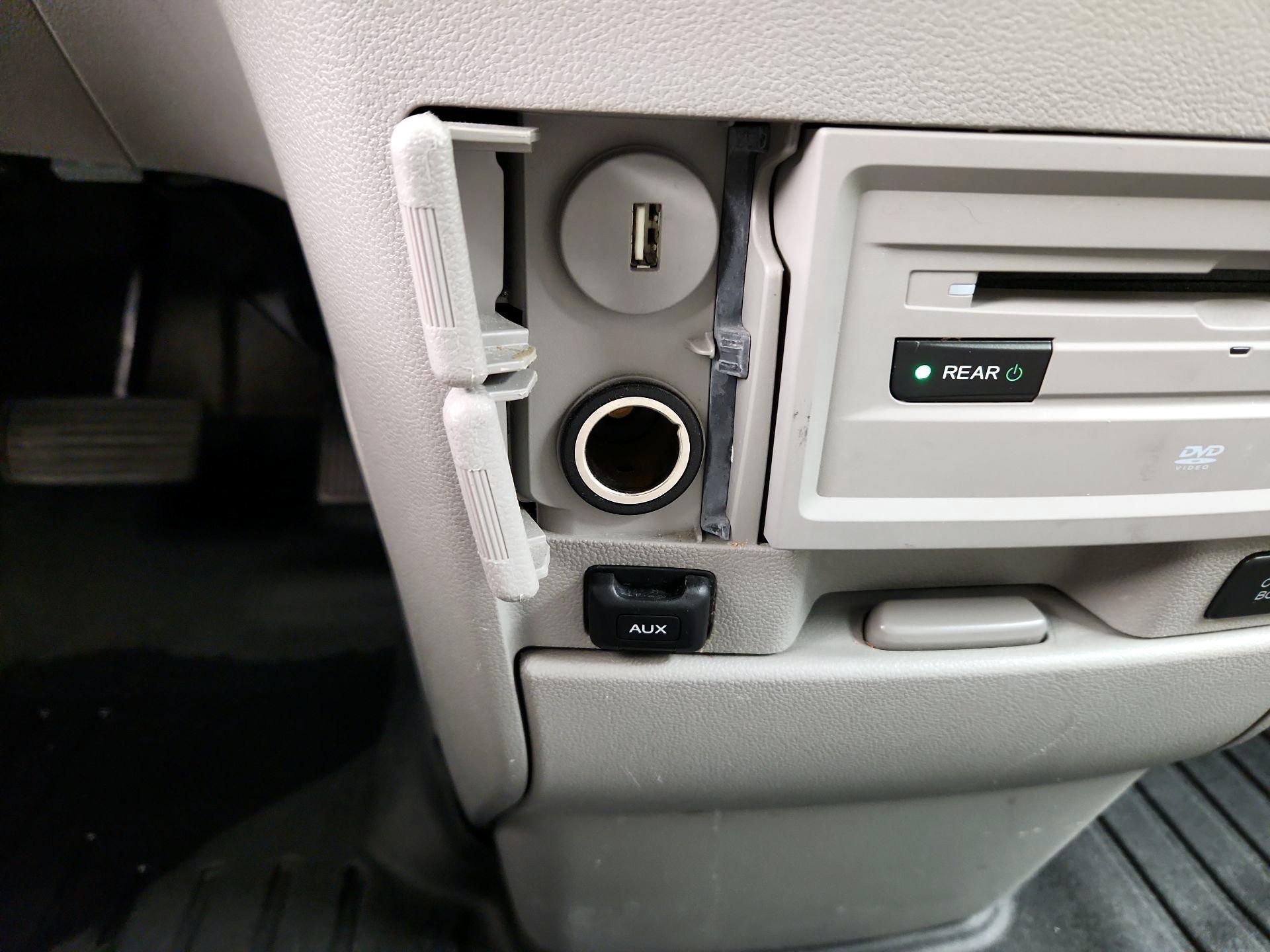 Thumbnail: 2016 Honda Odyssey - 18