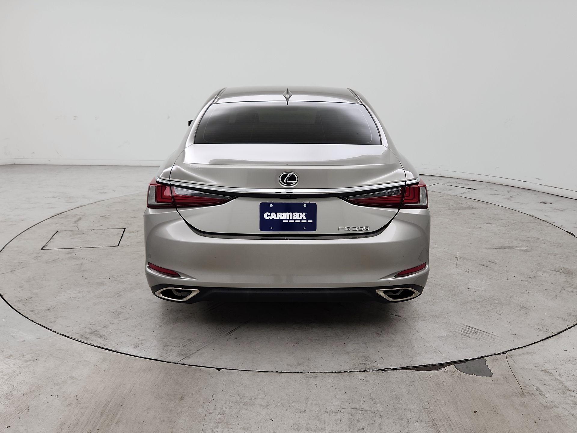 Thumbnail: 2021 Lexus ES - 6