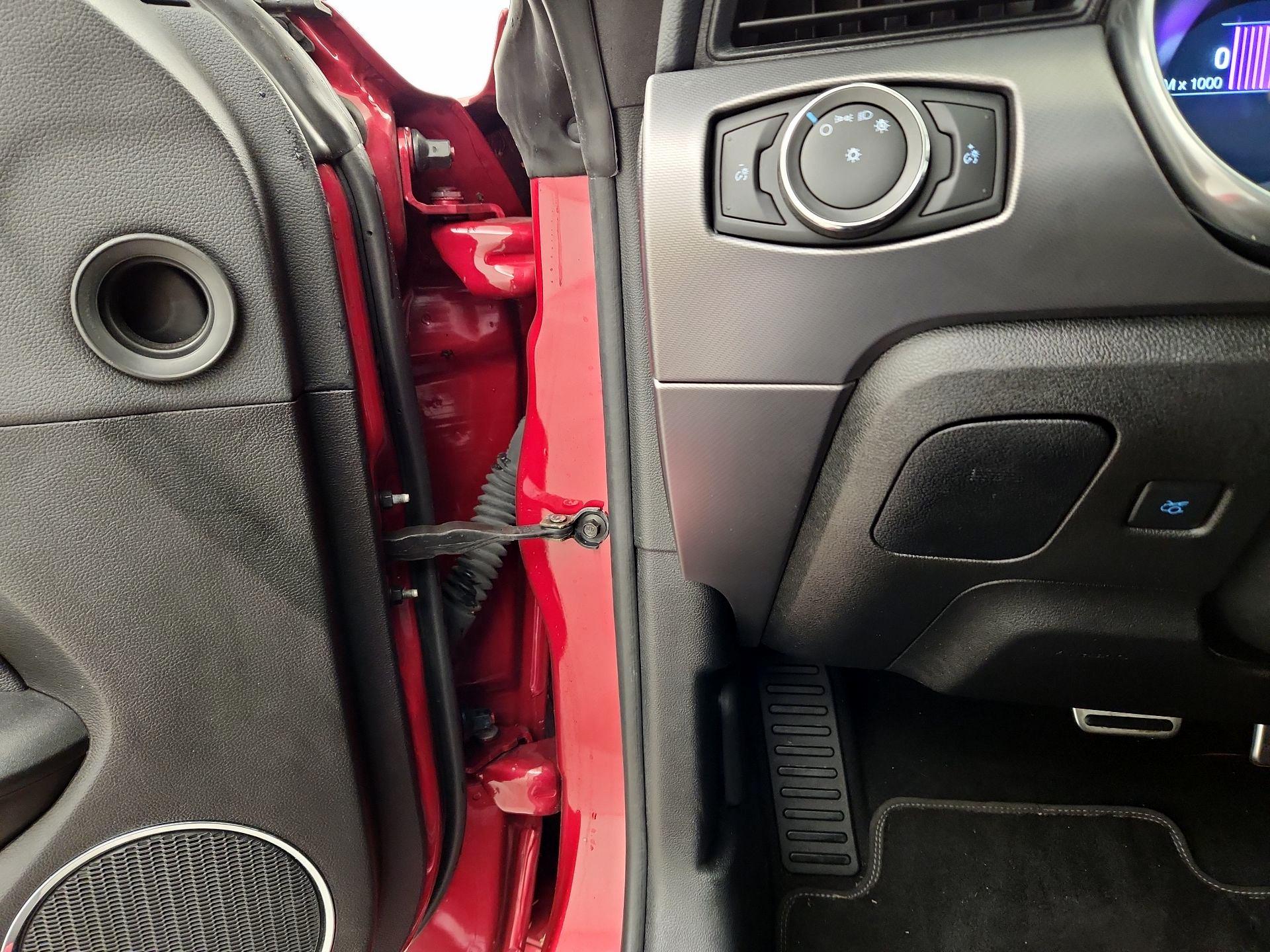 Thumbnail: 2022 Ford Mustang - 11