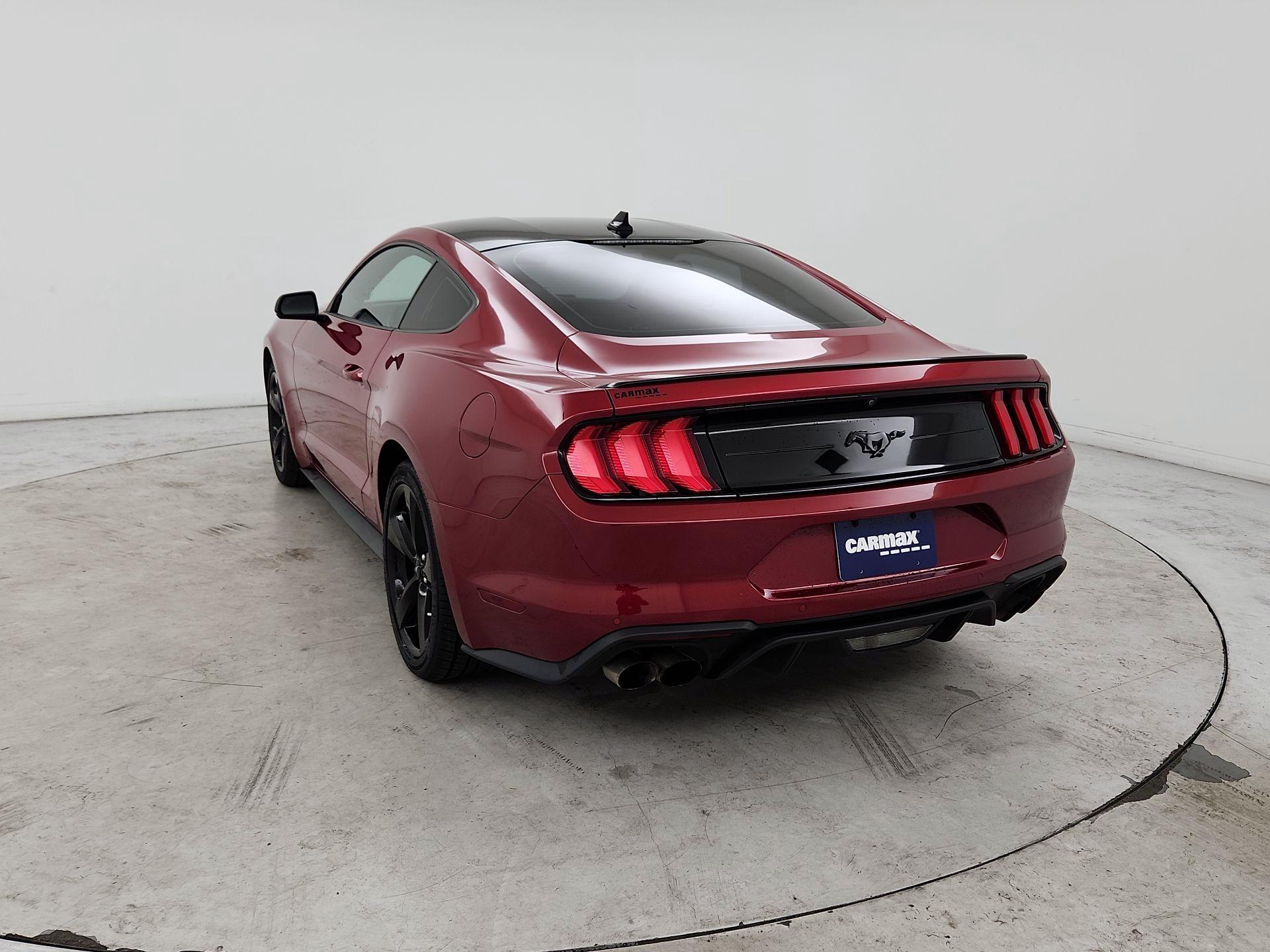 Thumbnail: 2022 Ford Mustang - 7