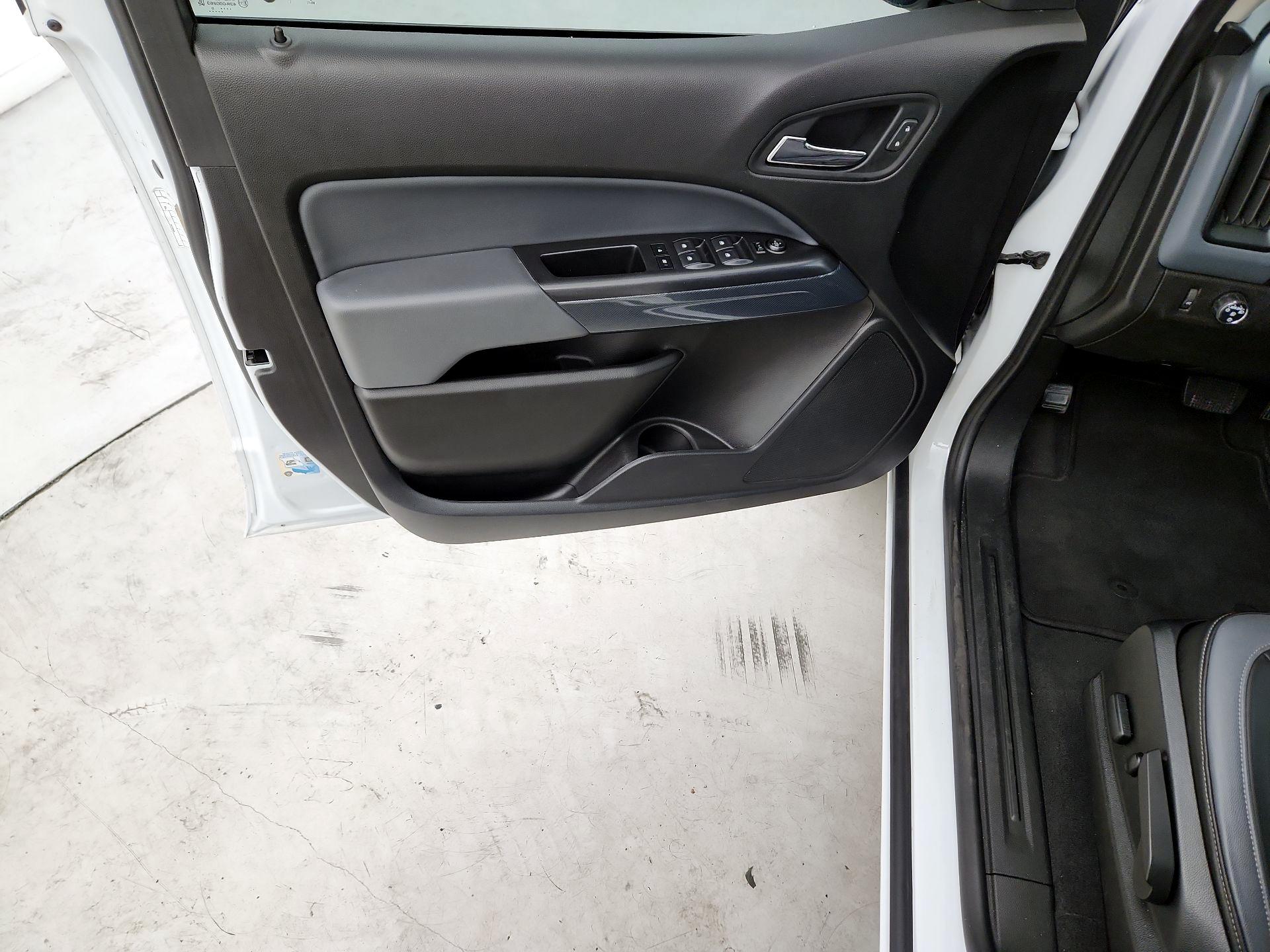 Thumbnail: 2020 Chevrolet Colorado - 10