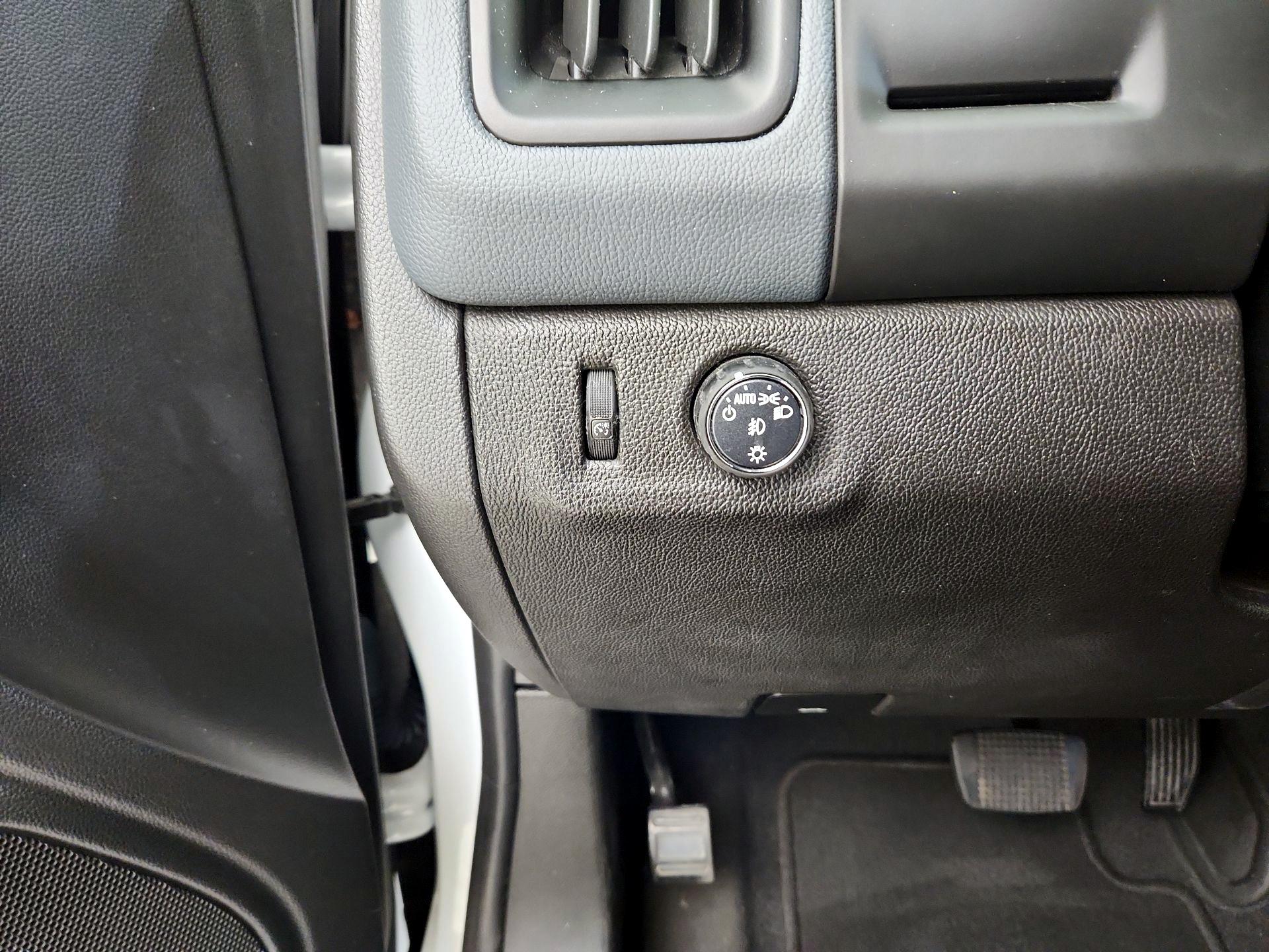 Thumbnail: 2020 Chevrolet Colorado - 11