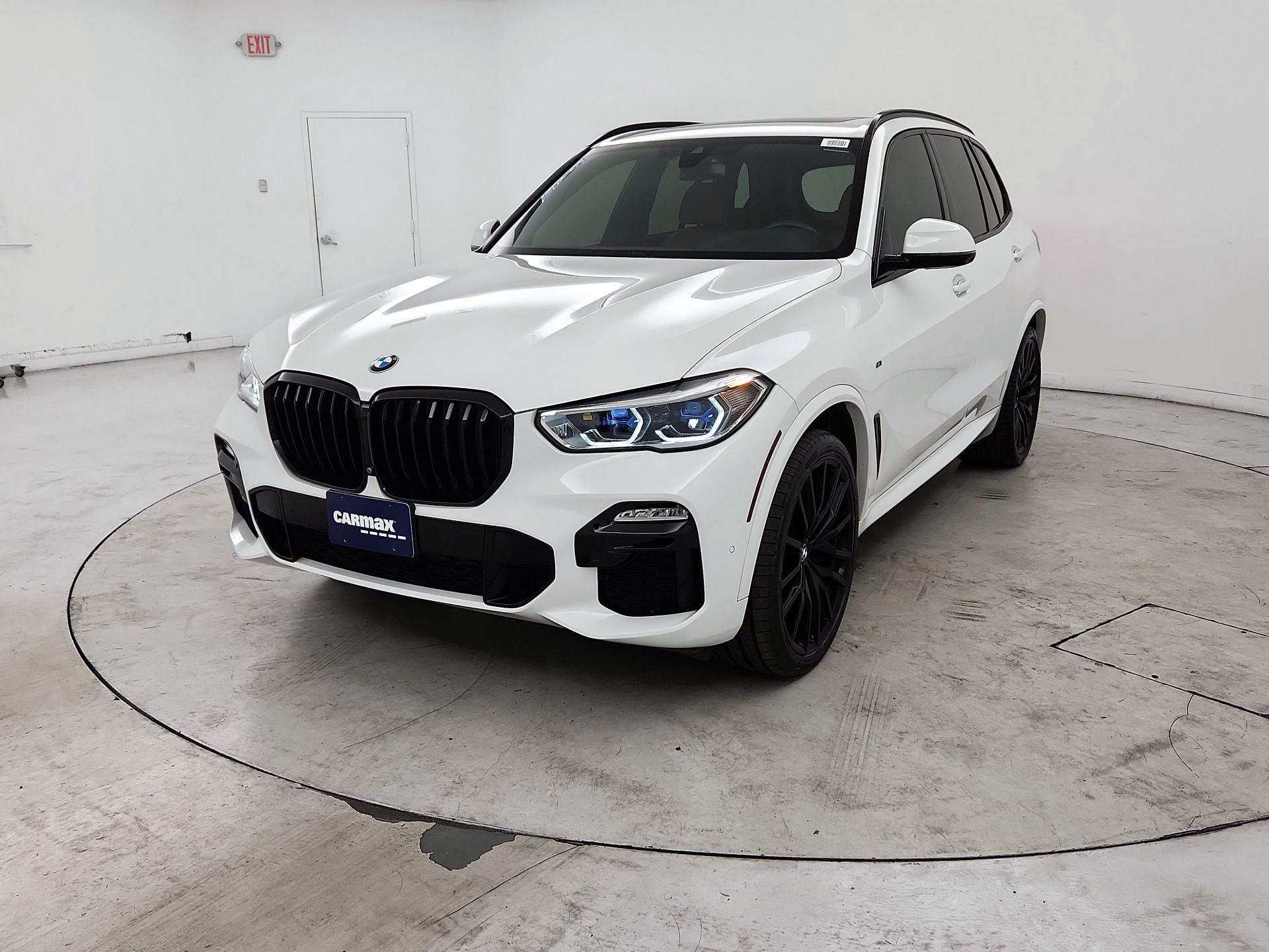 Thumbnail: 2021 BMW X5 - 3